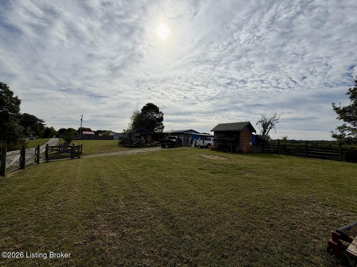 423 Ockerman Rd Property Photo 19
