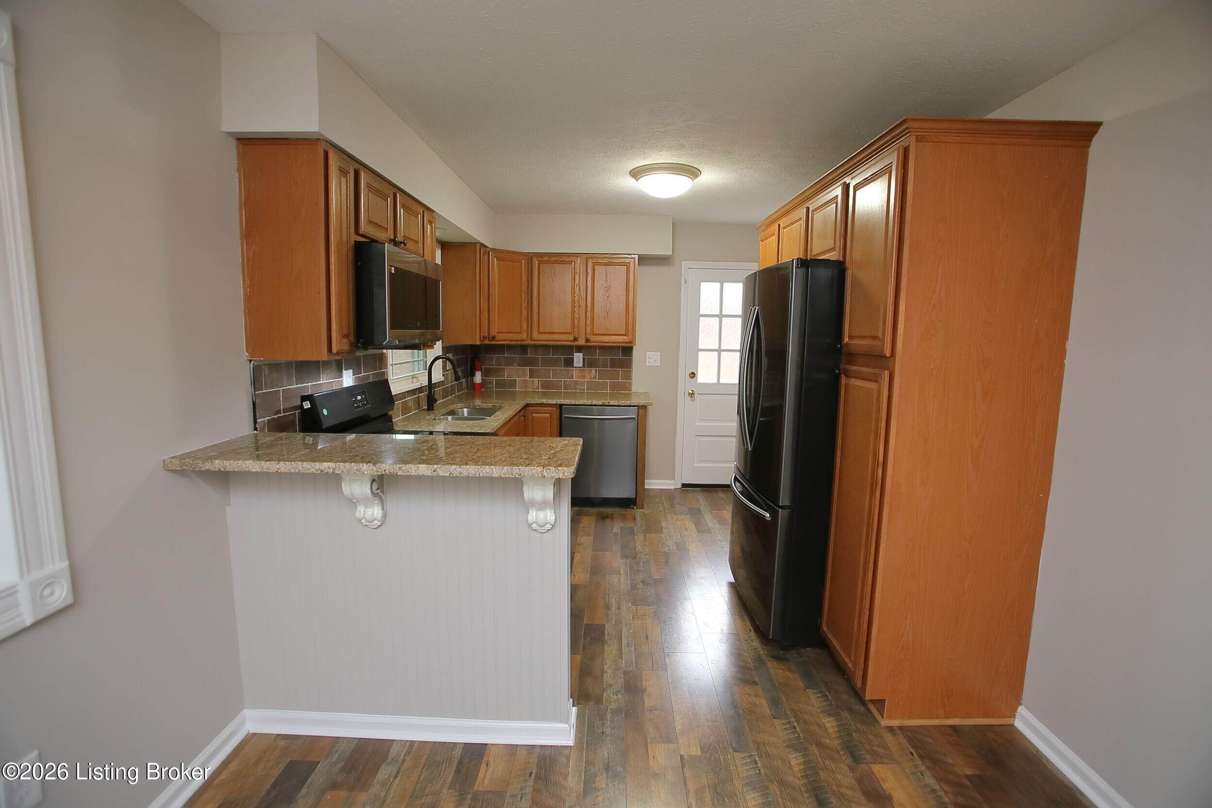3509 Locklee Rd Property Photo 15