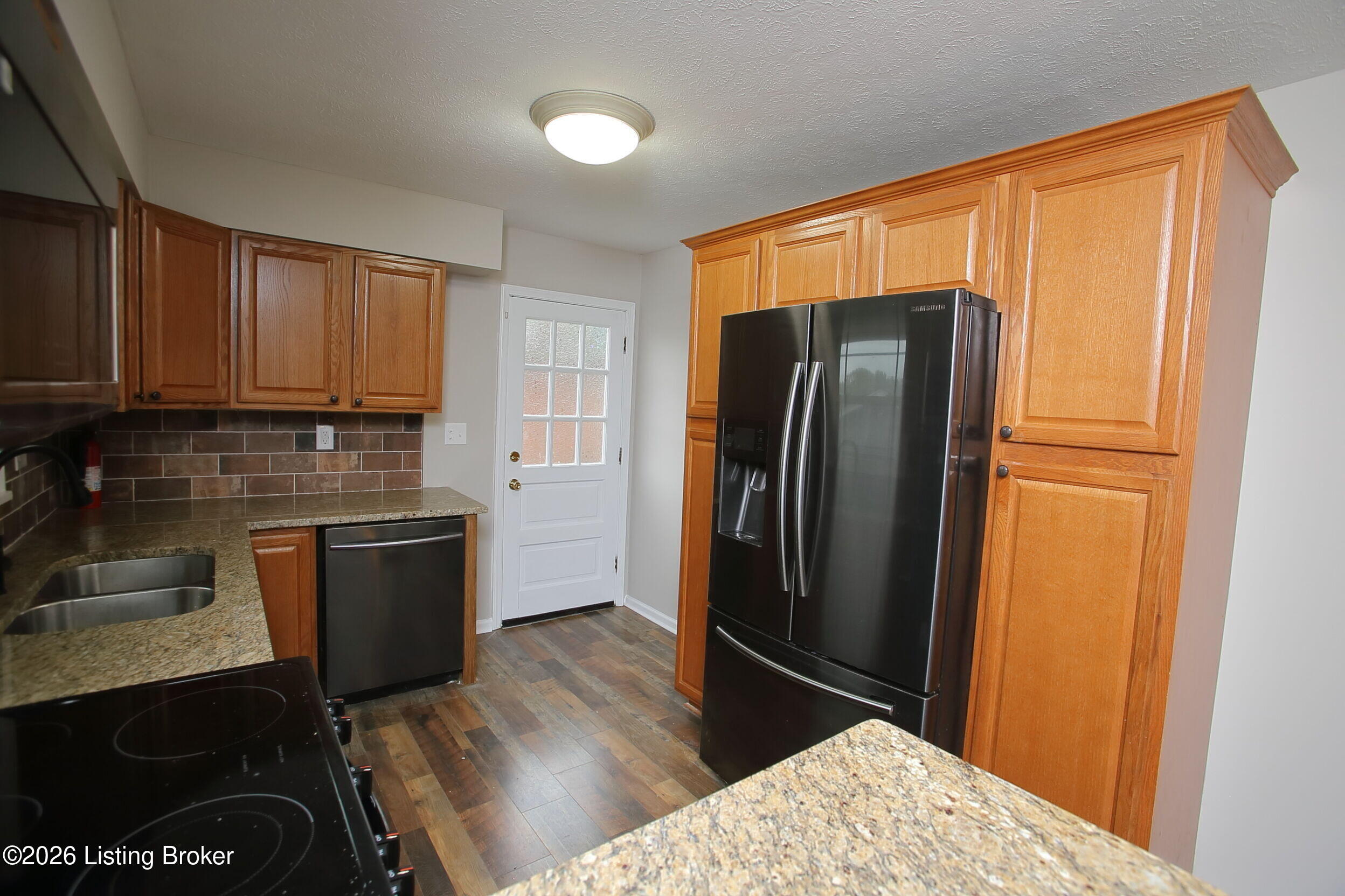 3509 Locklee Rd Property Photo 17