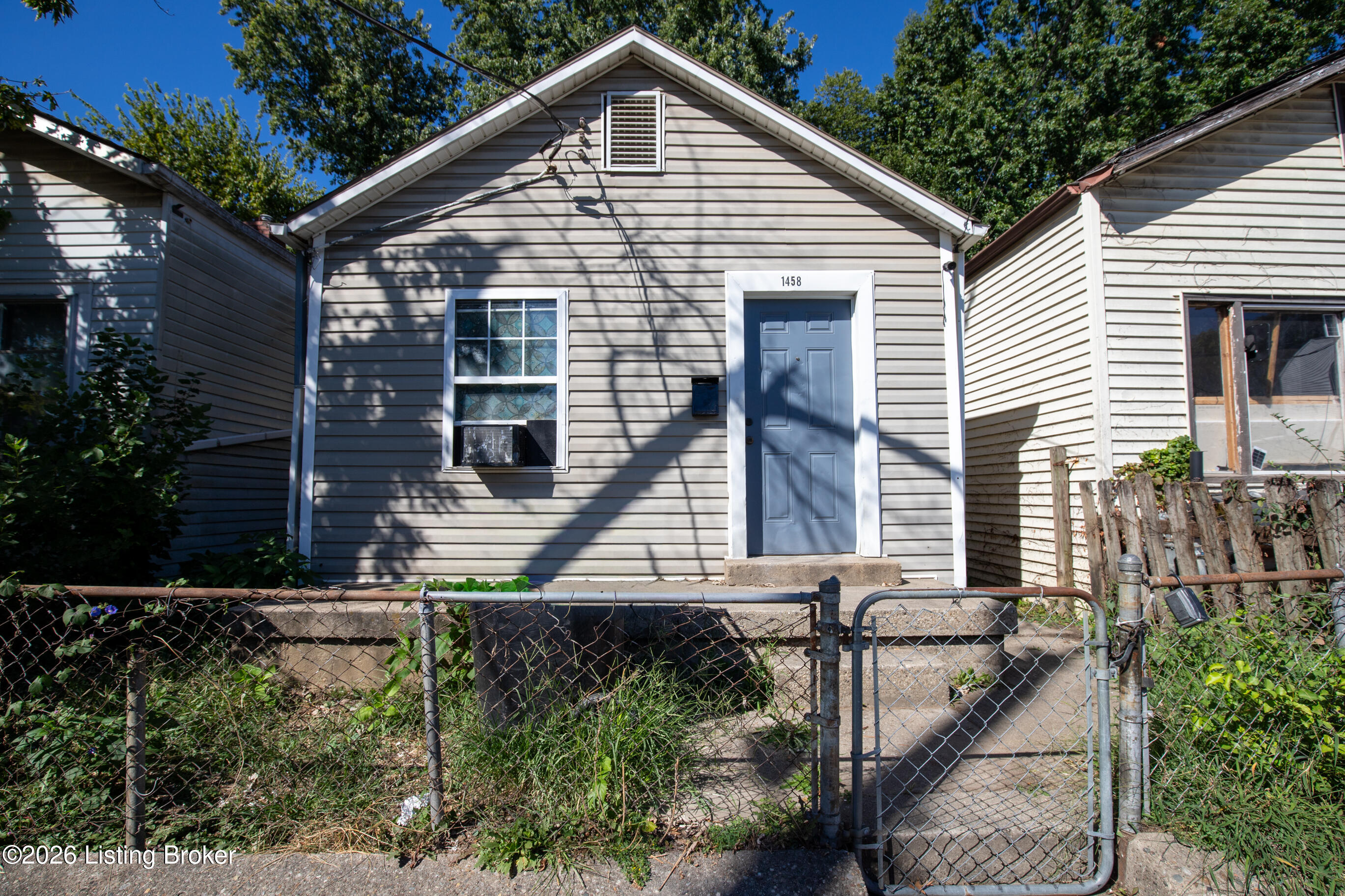 1458 S 8th St Property Photo 1