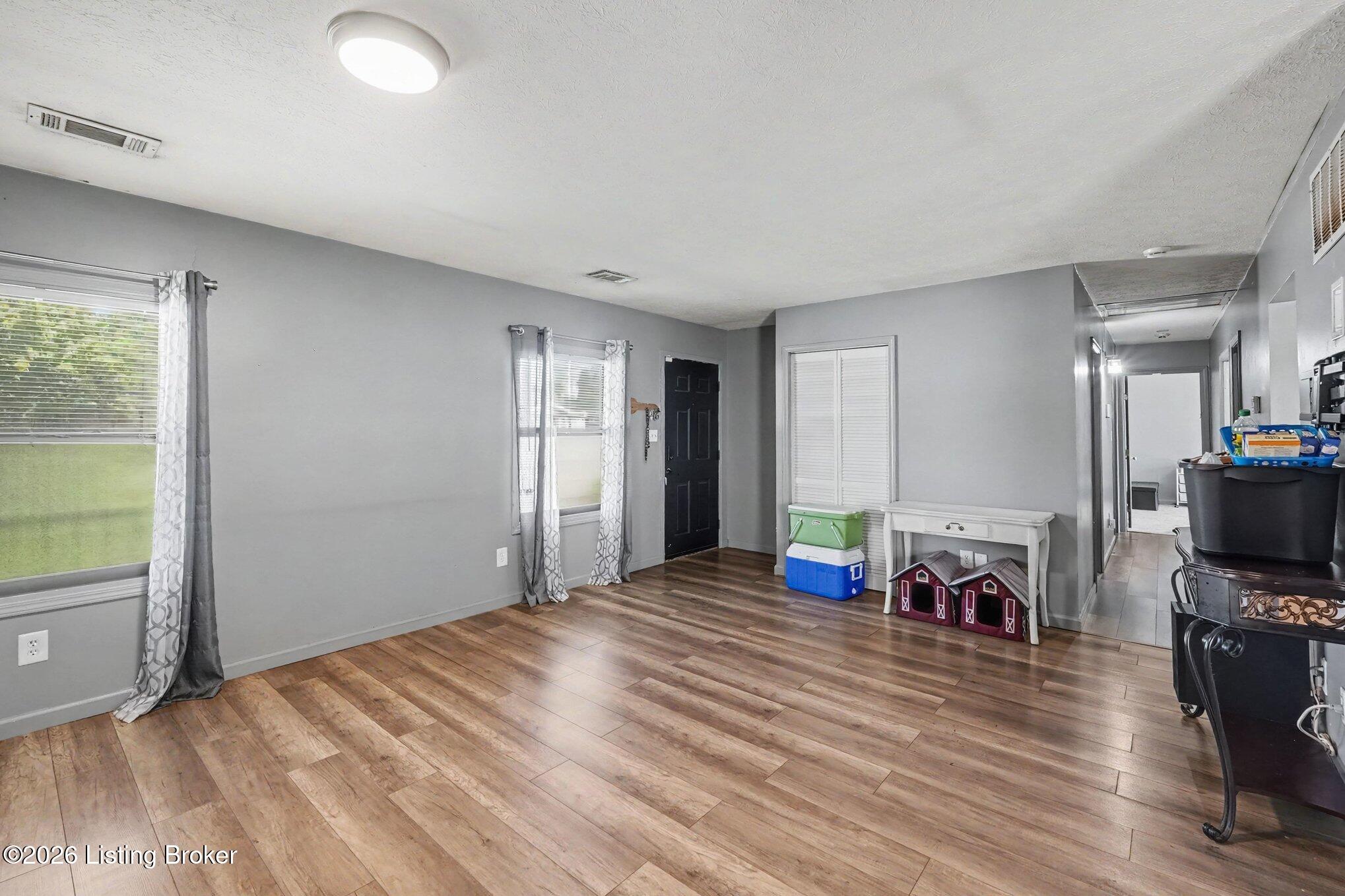 119 Sphere St Property Photo 22