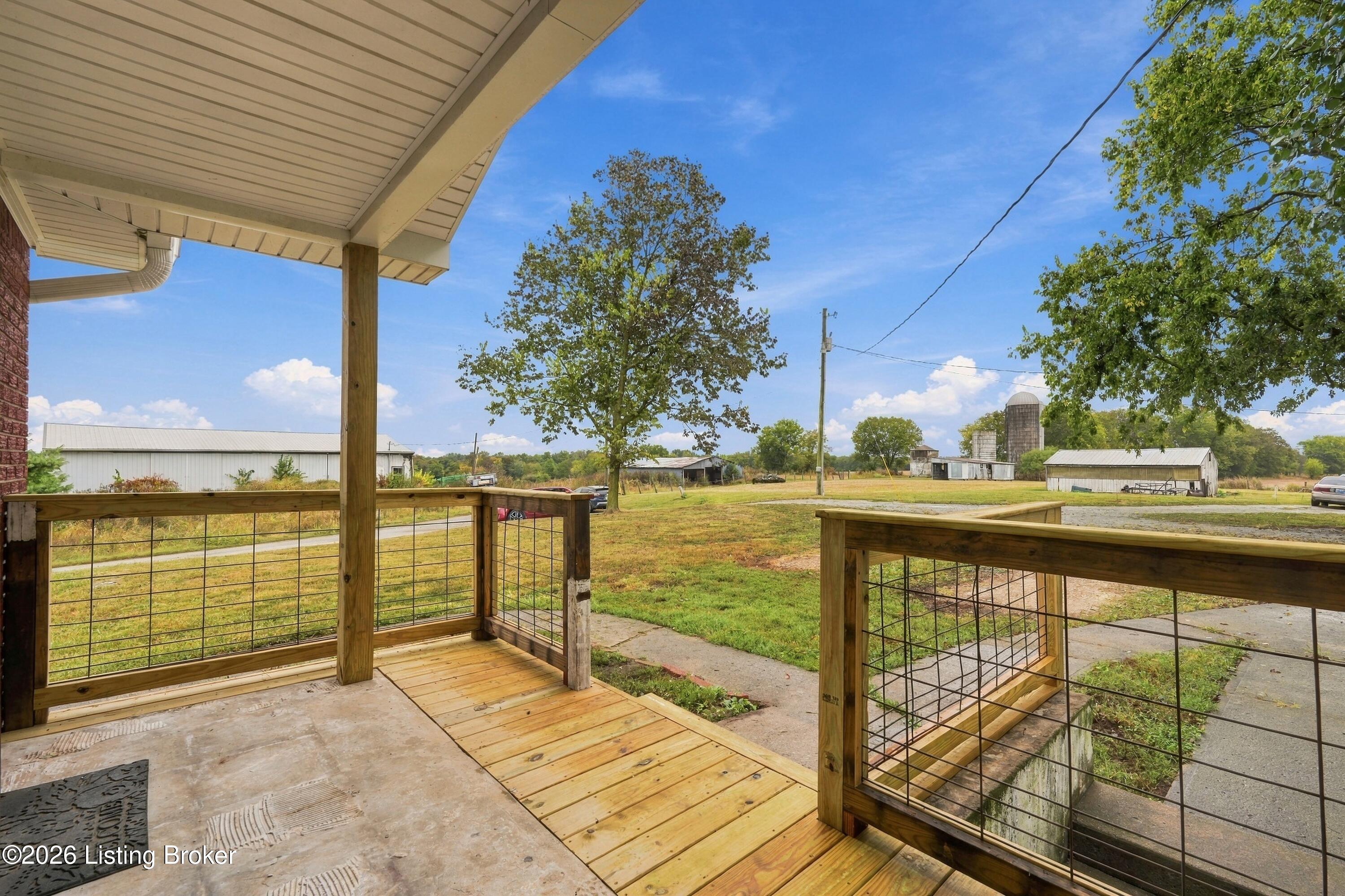 722 Claybrooke Ln Property Photo 13