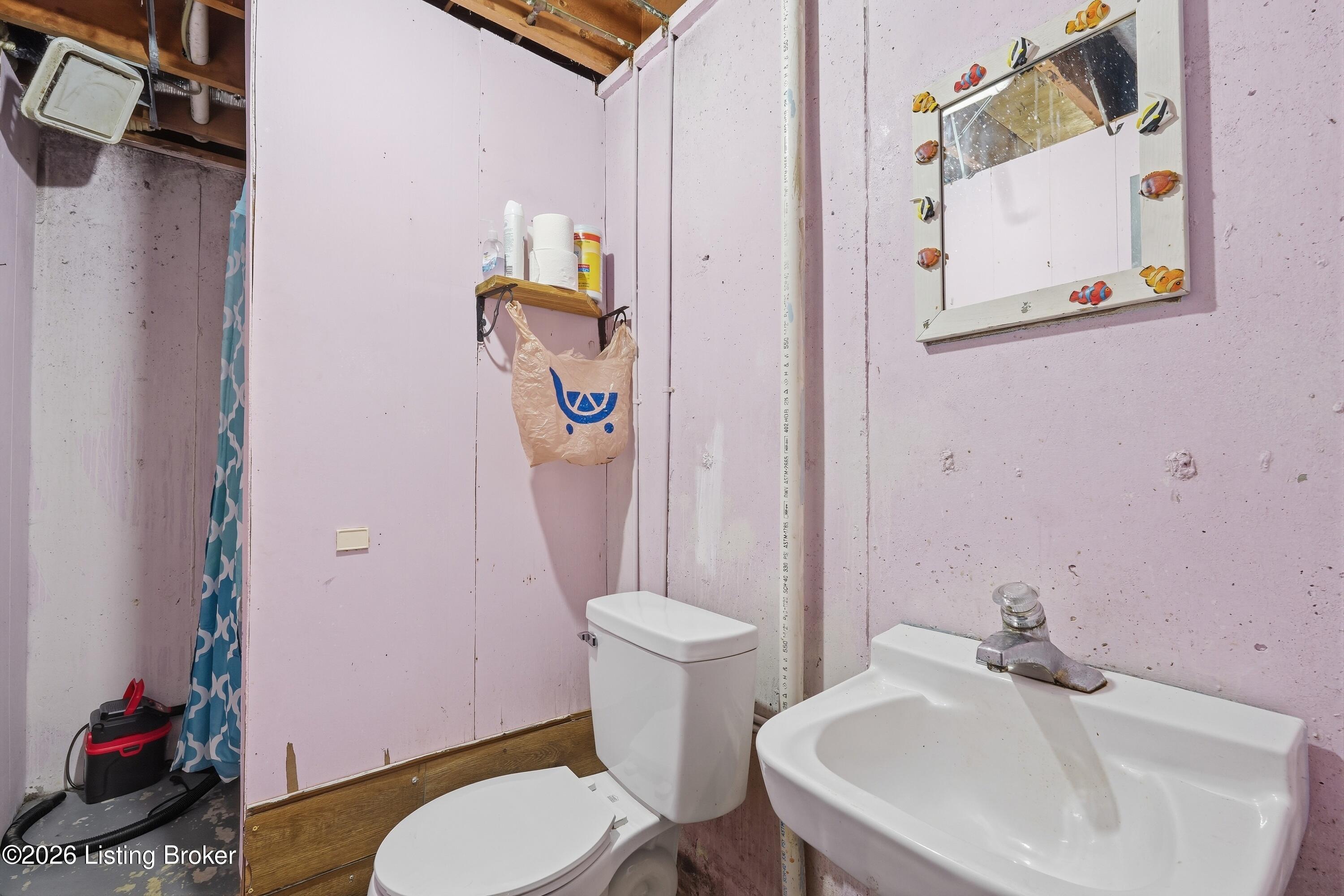 722 Claybrooke Ln Property Photo 25