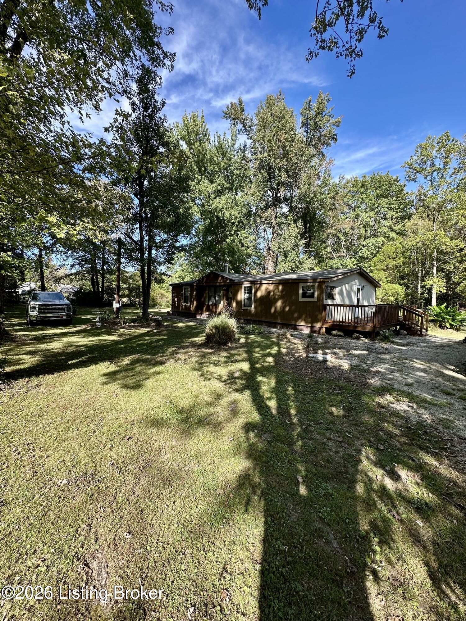 428 Marilyn Way Property Photo 14