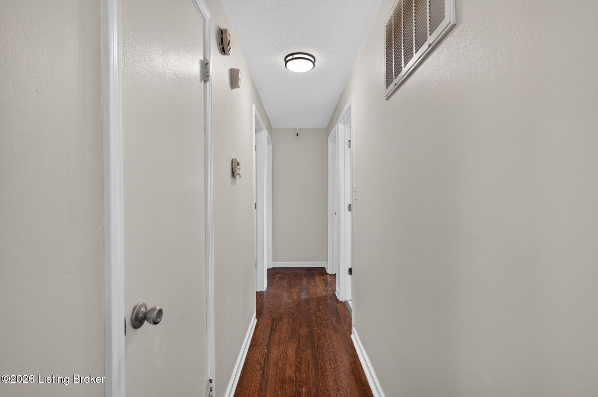 2424 Weber Ln Property Photo 12