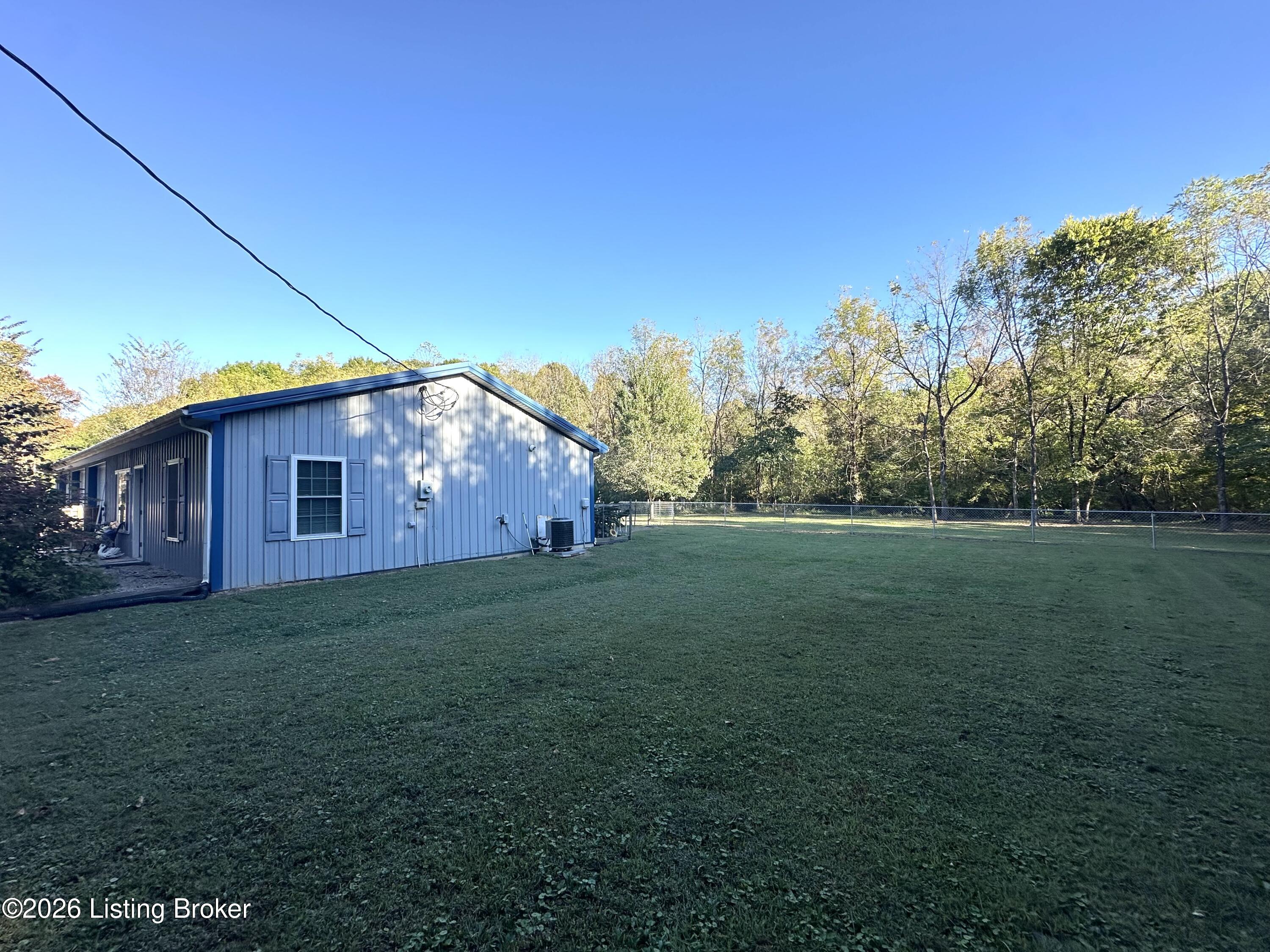 142 Poplar Cir Property Photo 11