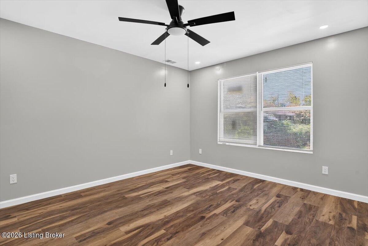 3523 Greenwood Ave Property Photo 14