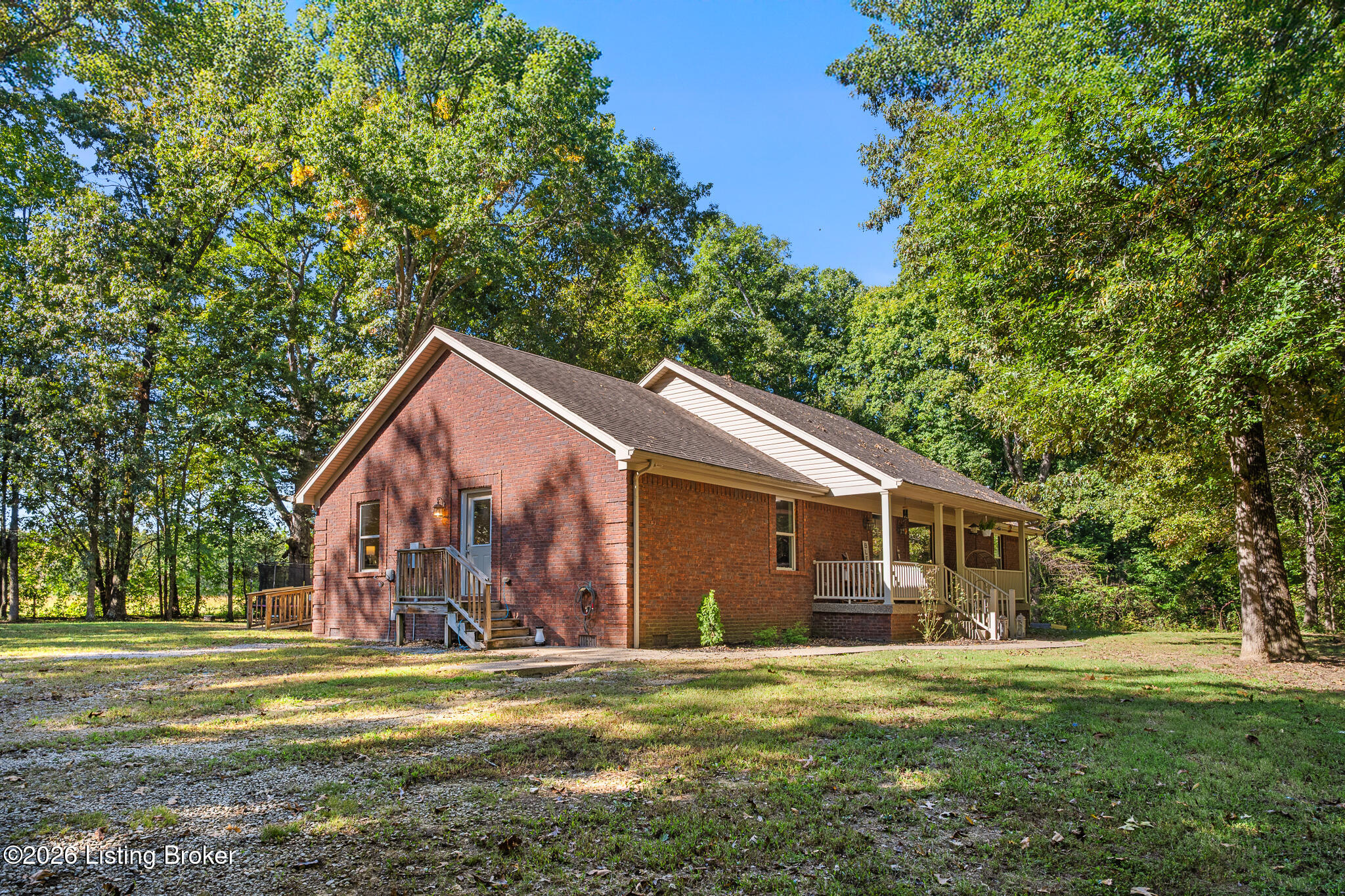 1140 Beech Grove Rd Property Photo 4