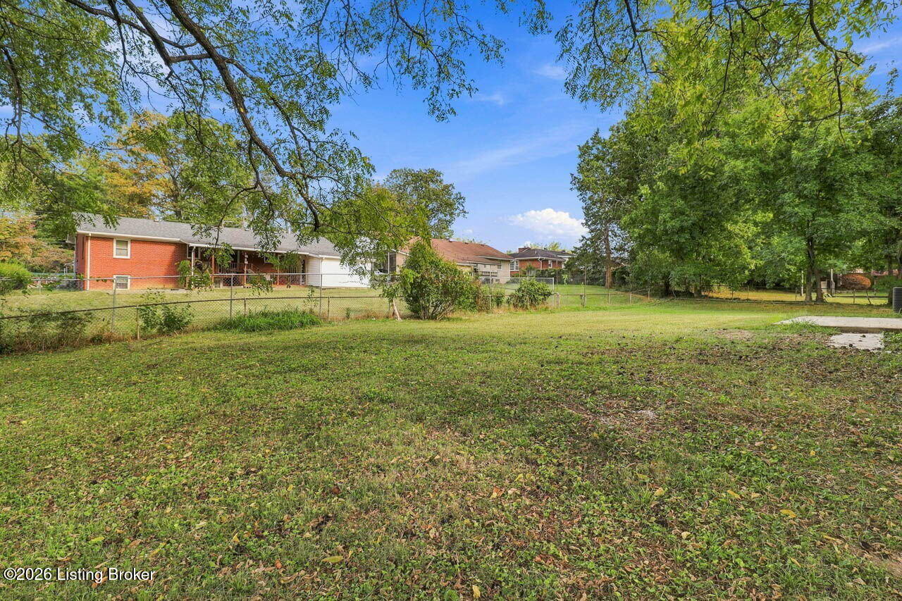 386 S Deepwood Dr Property Photo 52