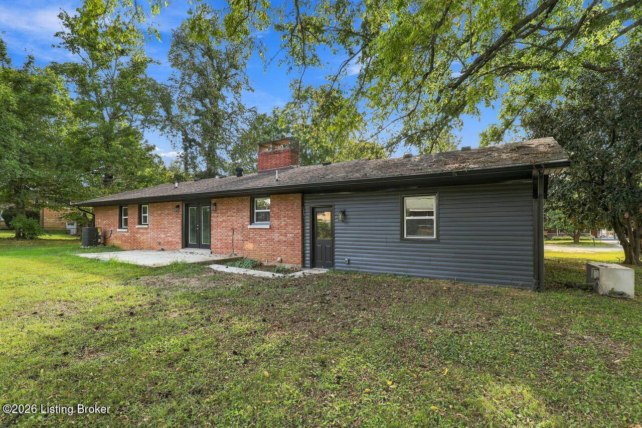 386 S Deepwood Dr Property Photo 53