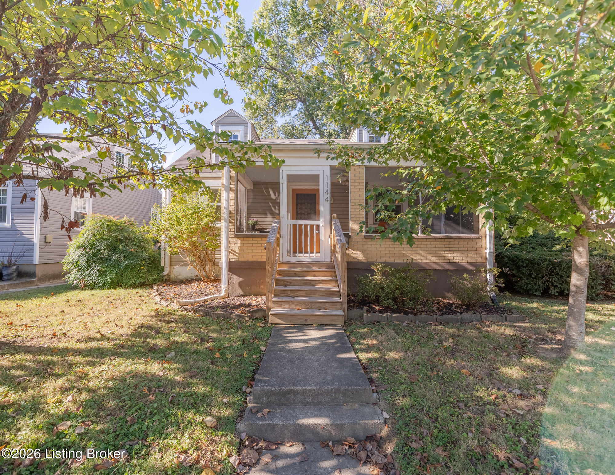 1144 Saint Michael St Property Photo 2