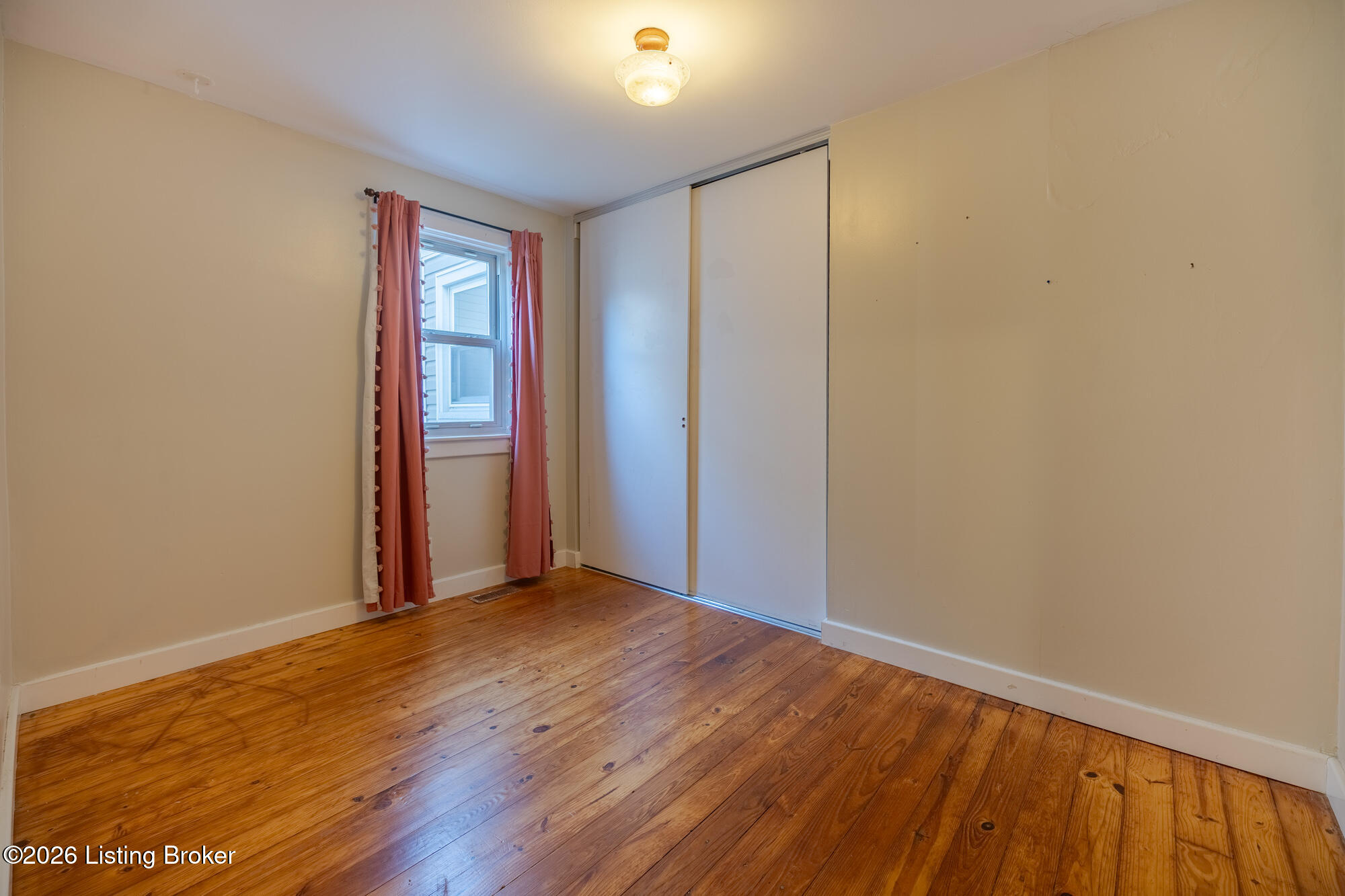 1144 Saint Michael St Property Photo 12
