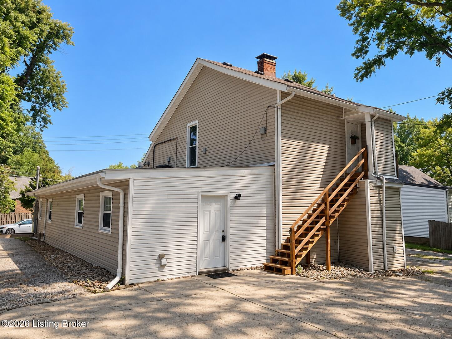 1196 Innis Ct 2 Property Photo 12