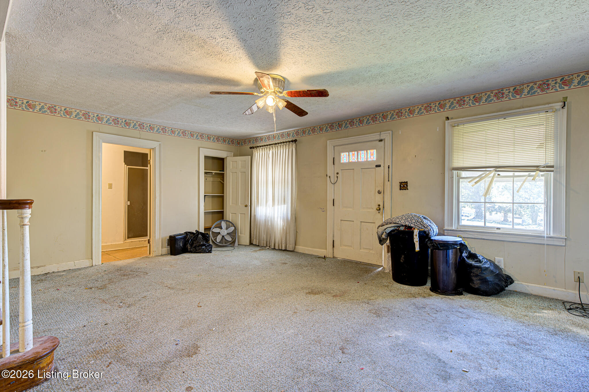 310 N Walnut St Property Photo 5