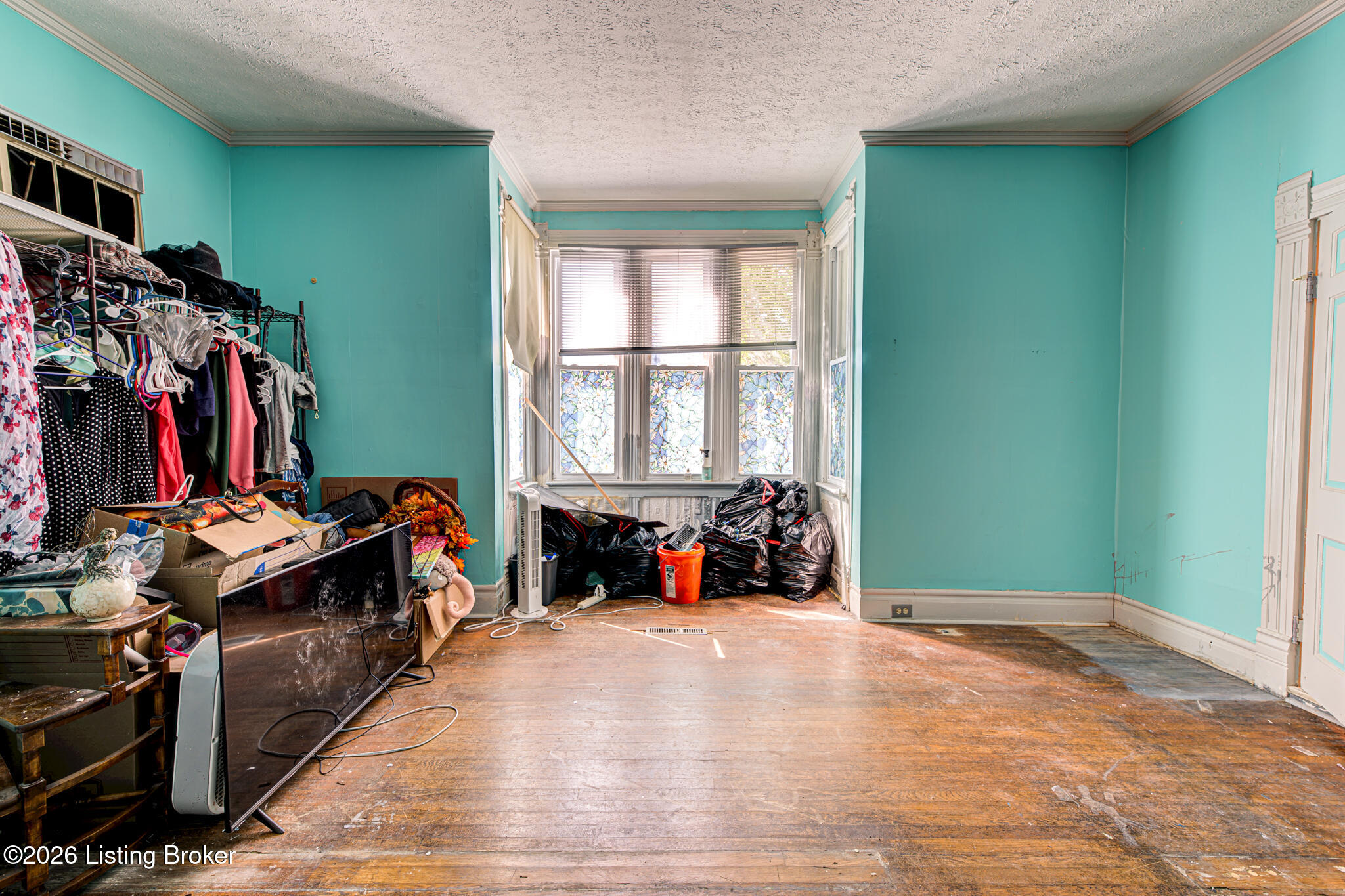 310 N Walnut St Property Photo 19
