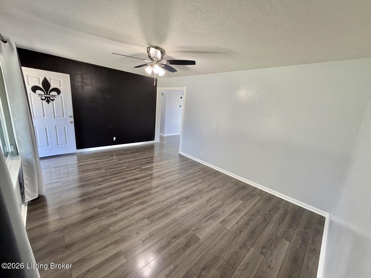 5604 Sterling Dr Property Photo 9