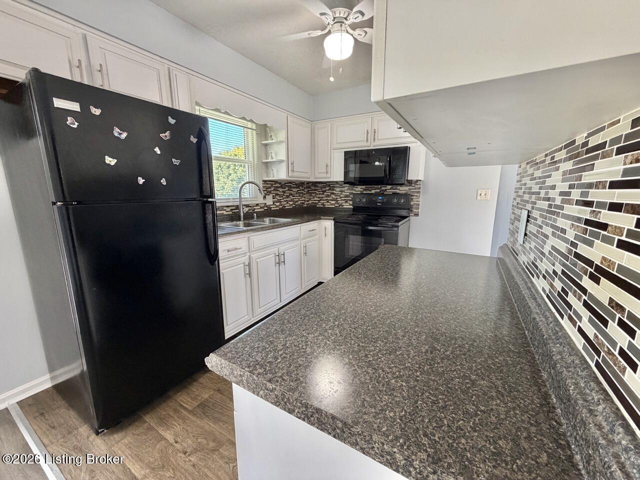 5604 Sterling Dr Property Photo 15
