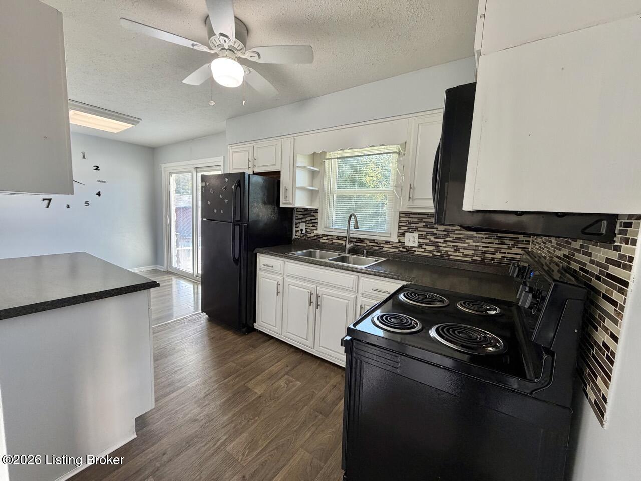 5604 Sterling Dr Property Photo 18