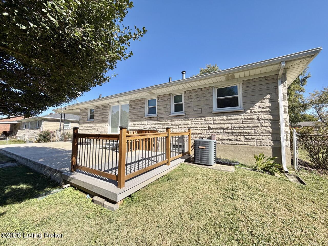 5604 Sterling Dr Property Photo 40