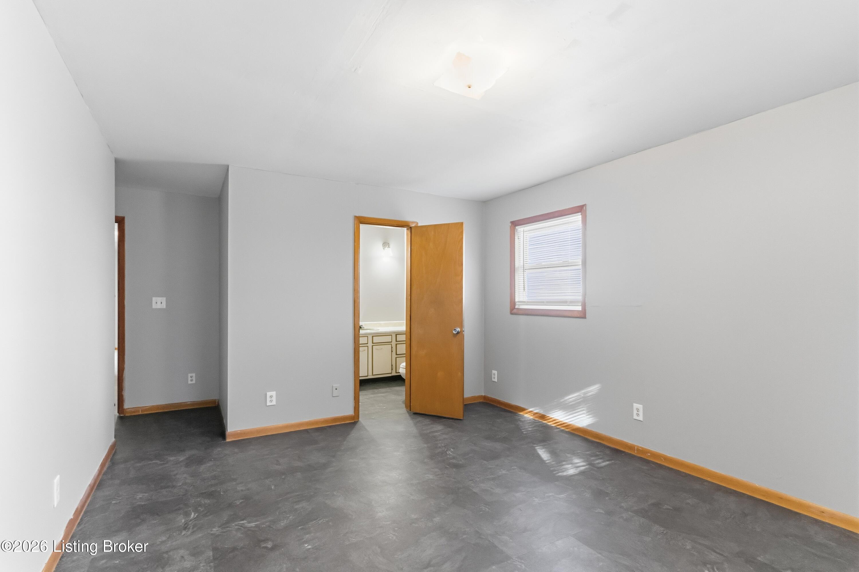 1361 Old State Rd Property Photo 18
