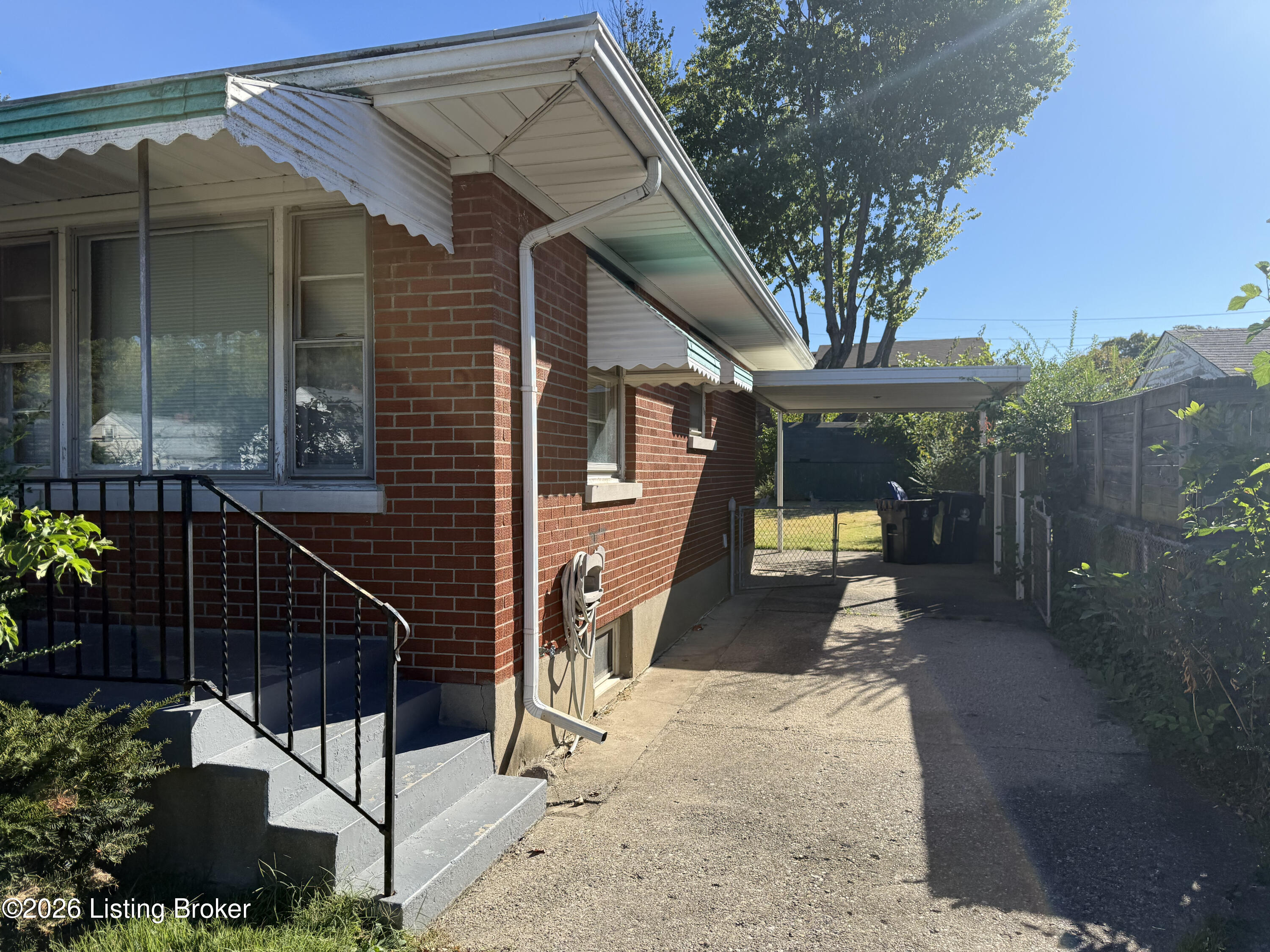 4843 S 4th St Property Photo 15
