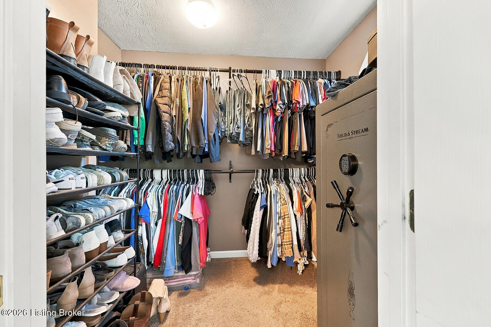 2262 Clearwater Dr Property Photo 43
