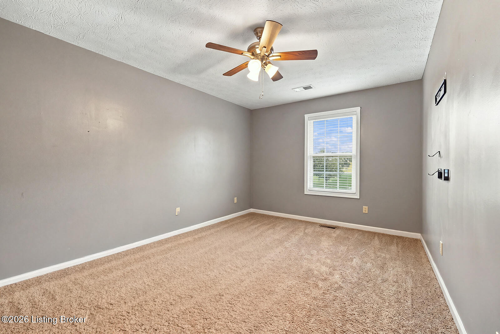 2262 Clearwater Dr Property Photo 49