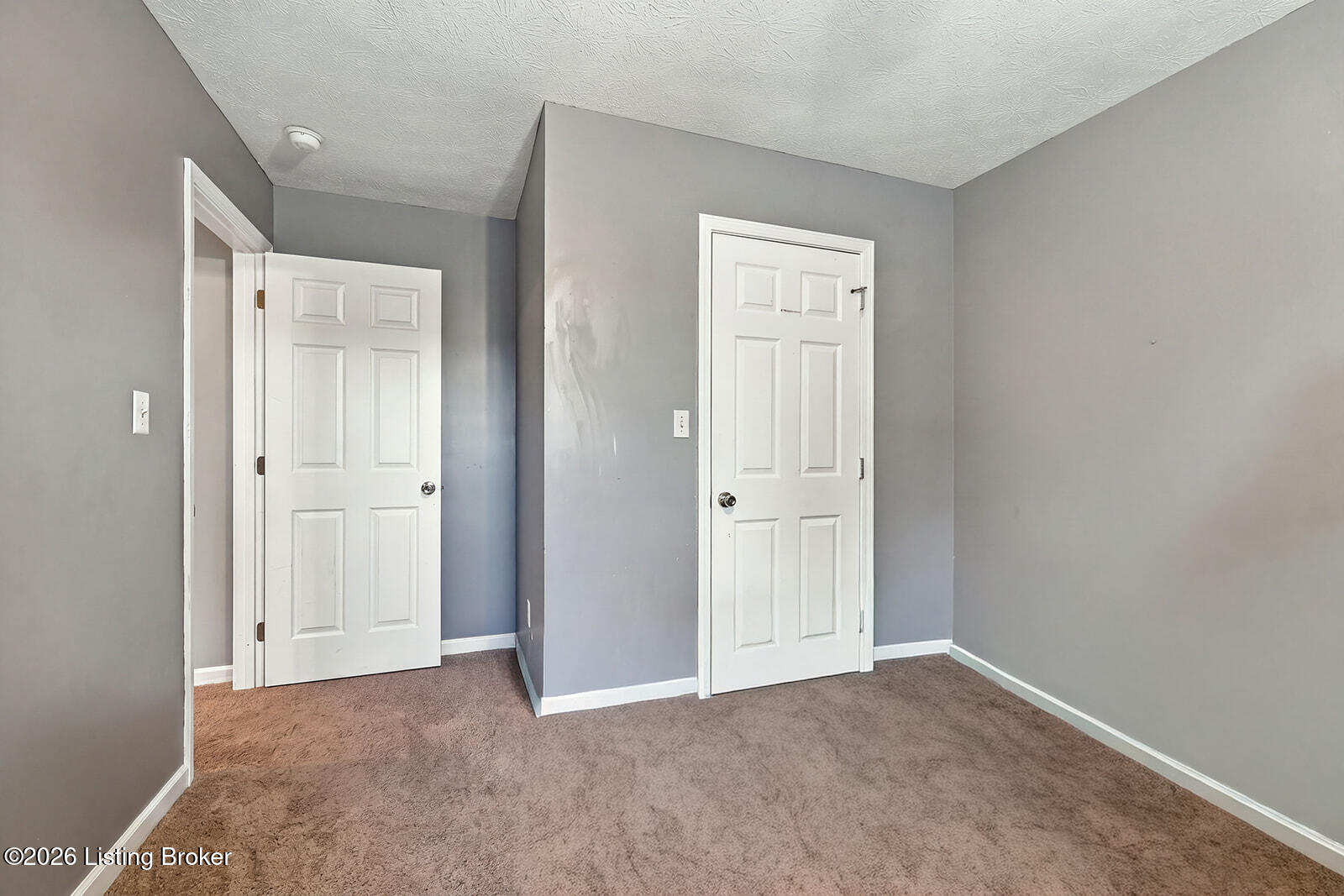 2262 Clearwater Dr Property Photo 50
