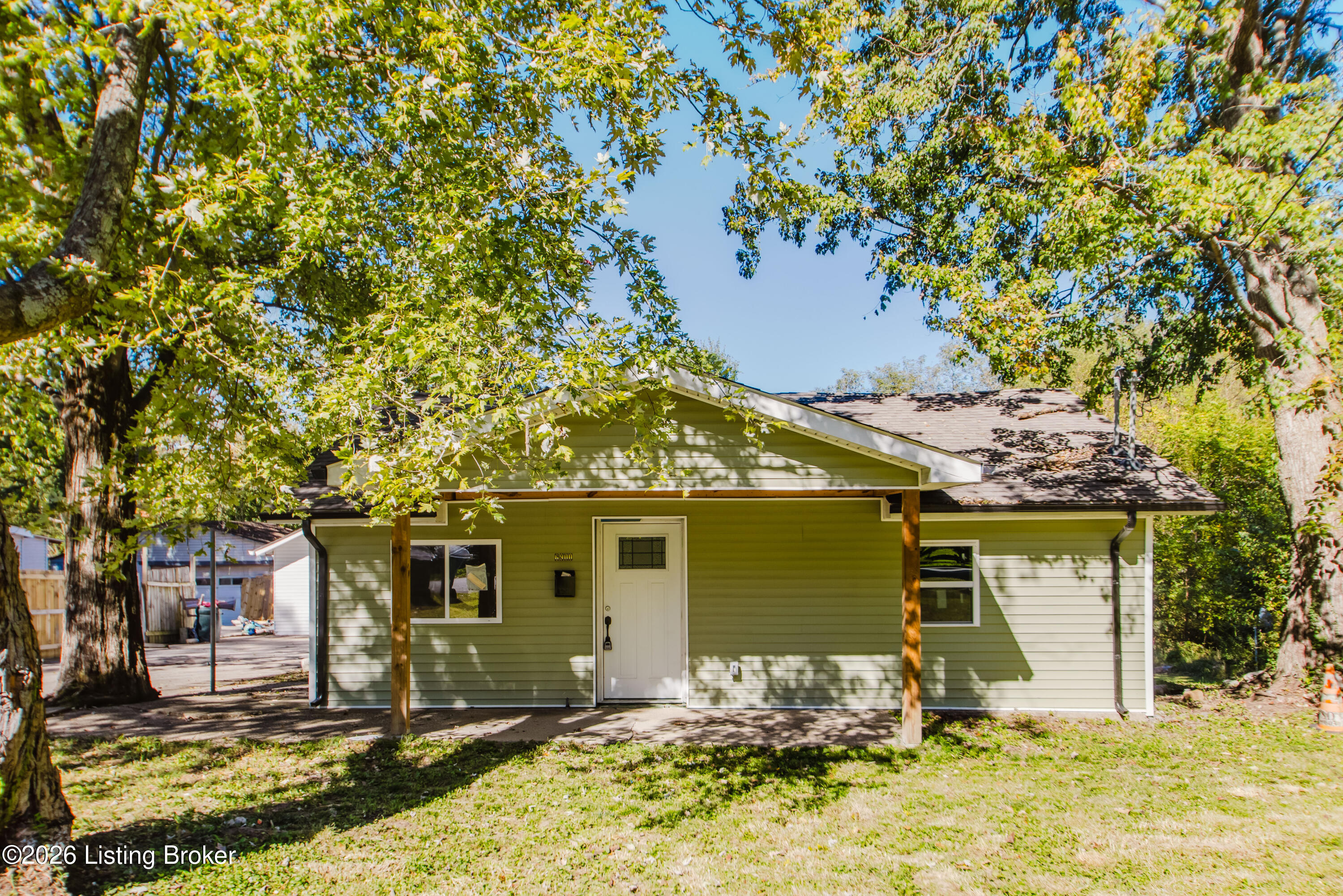 6900 Sylvania 4 Rd Property Photo 1