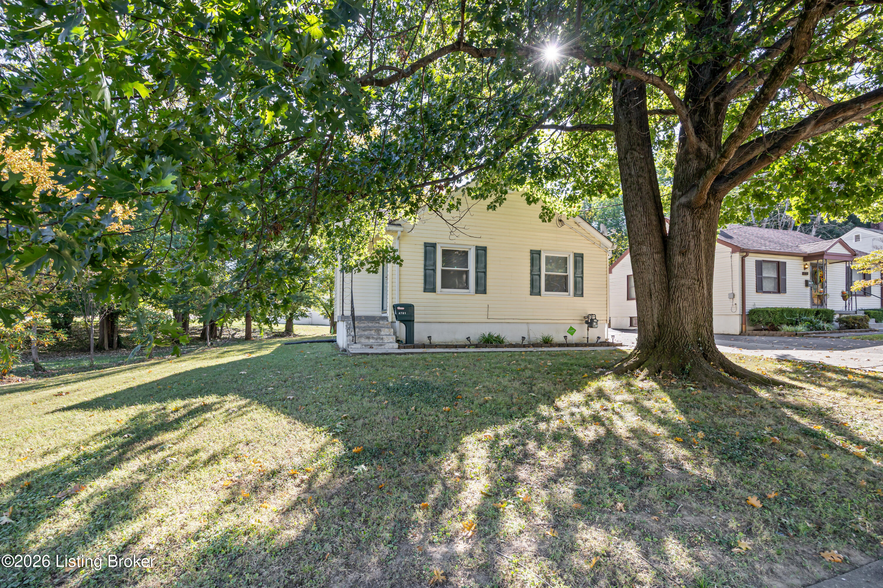 4701 Cliff Ave Property Photo 5