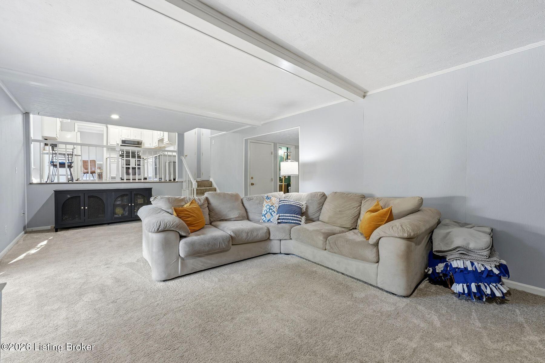 408 Taurus Pl Property Photo 17