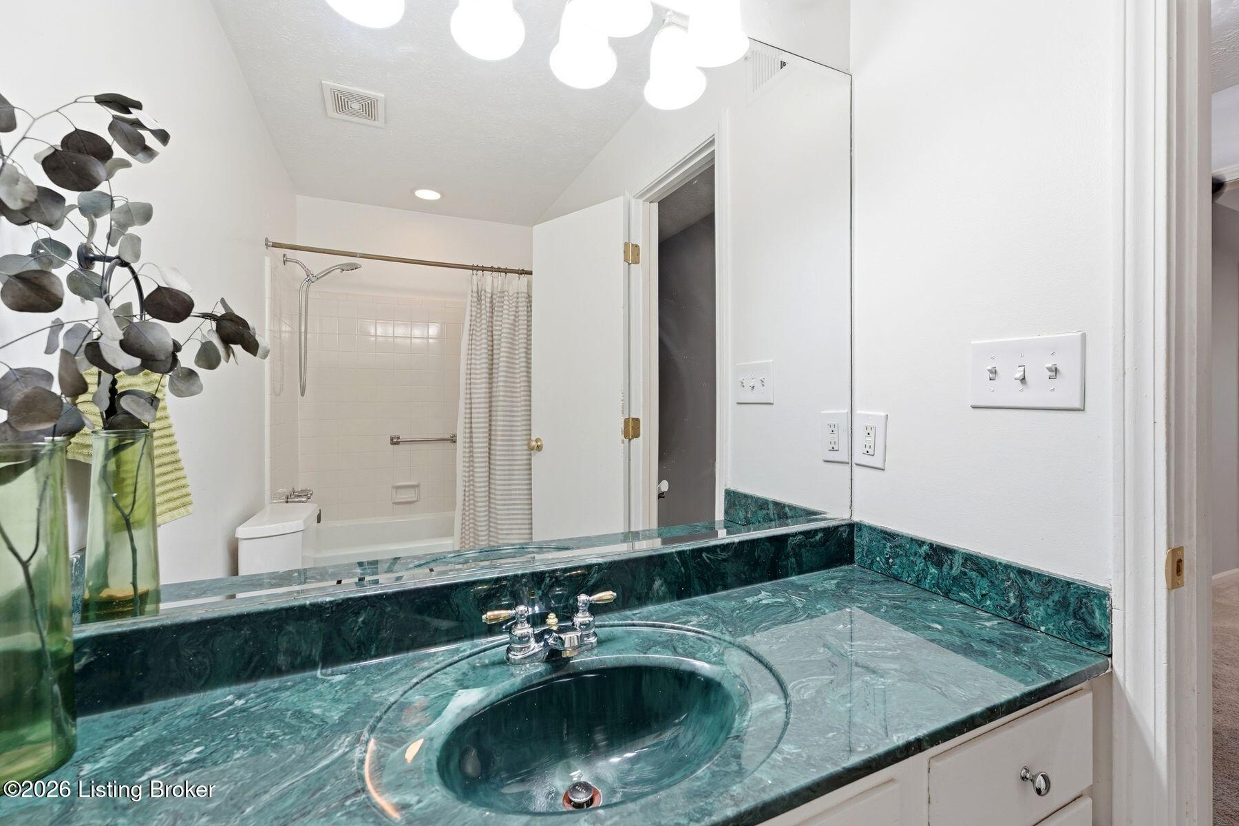 408 Taurus Pl Property Photo 56