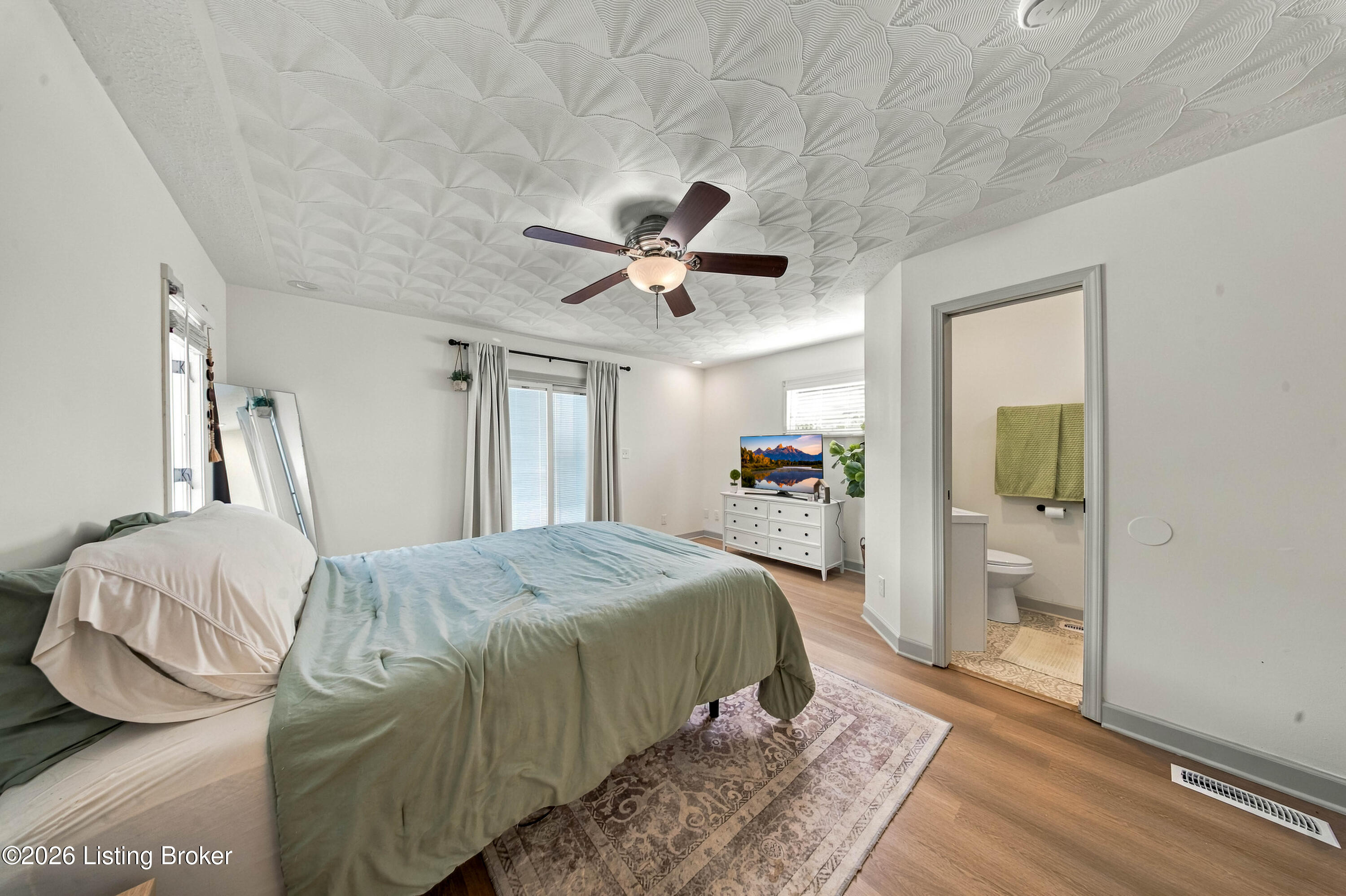 7707 Dingle Dell Rd Property Photo 17