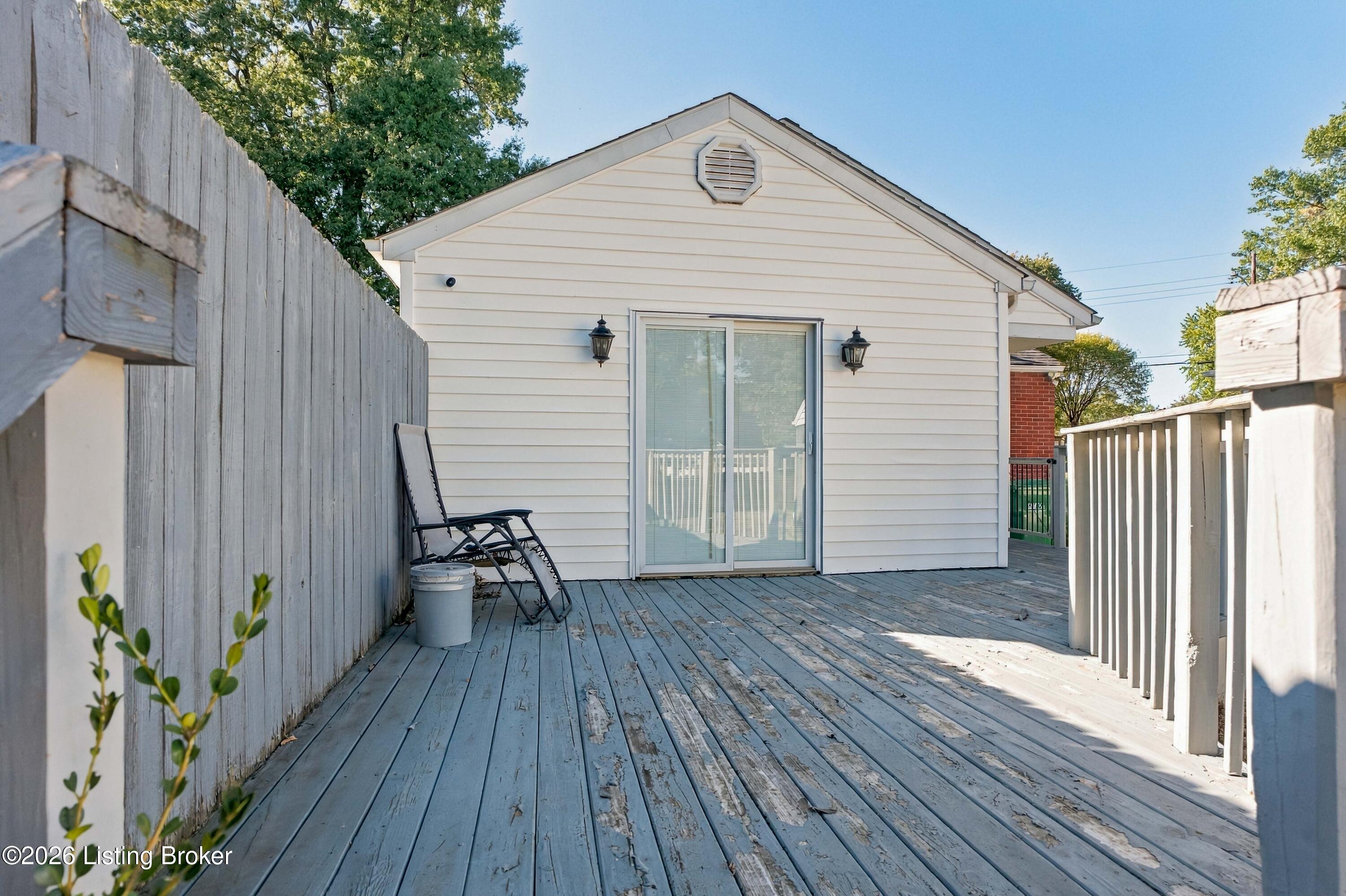 7707 Dingle Dell Rd Property Photo 32