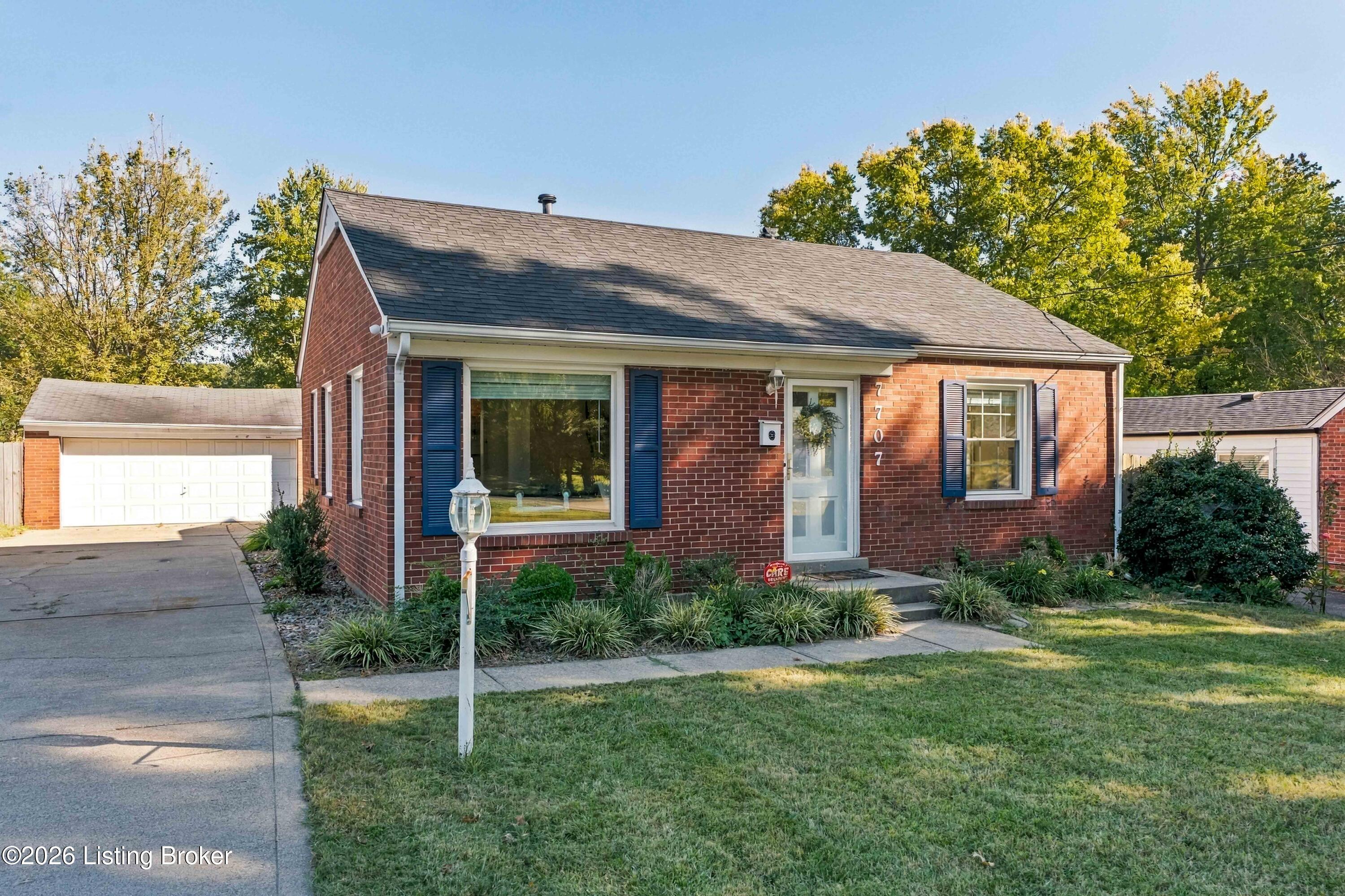 7707 Dingle Dell Rd Property Photo 35