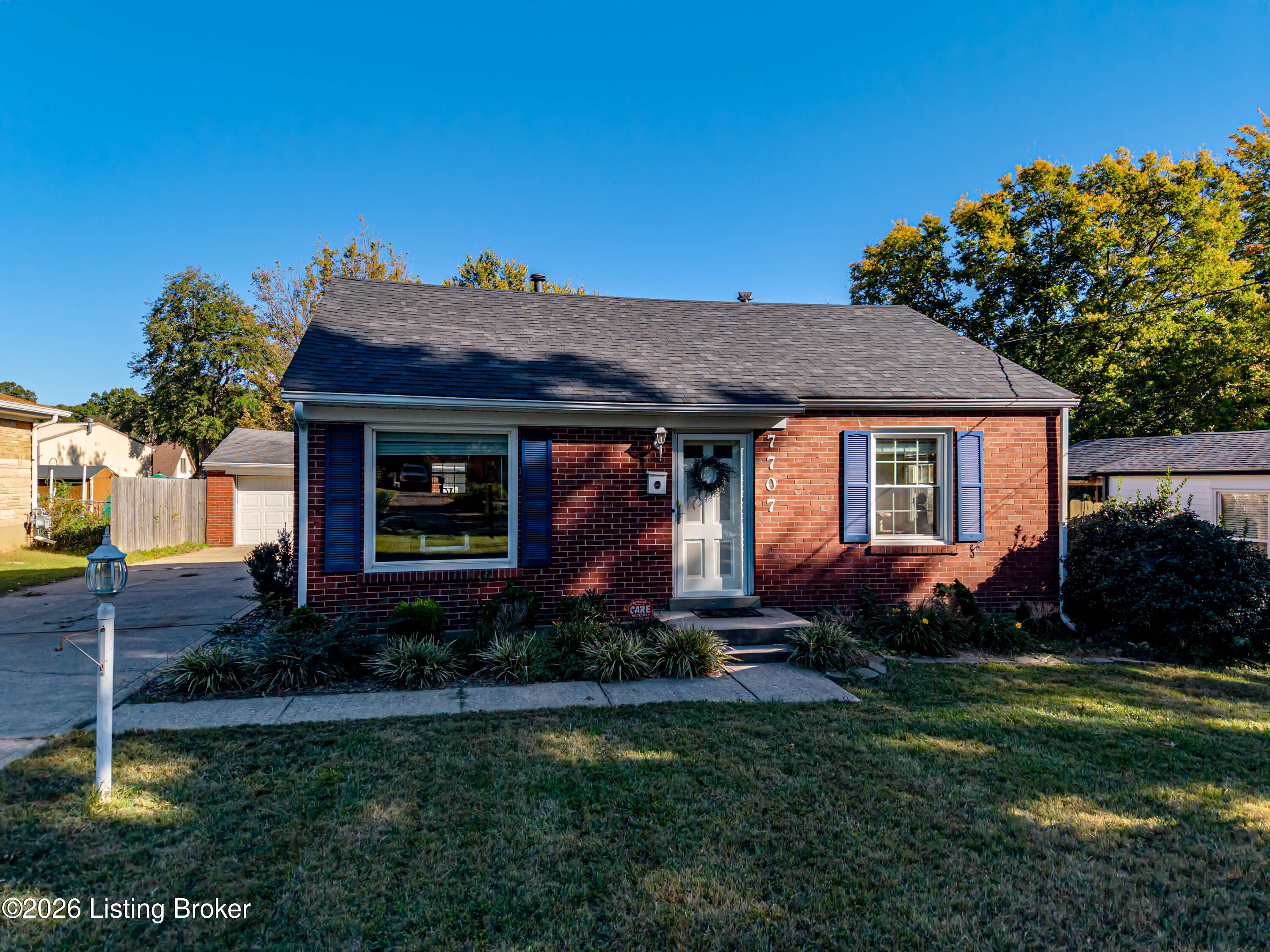 7707 Dingle Dell Rd Property Photo 38