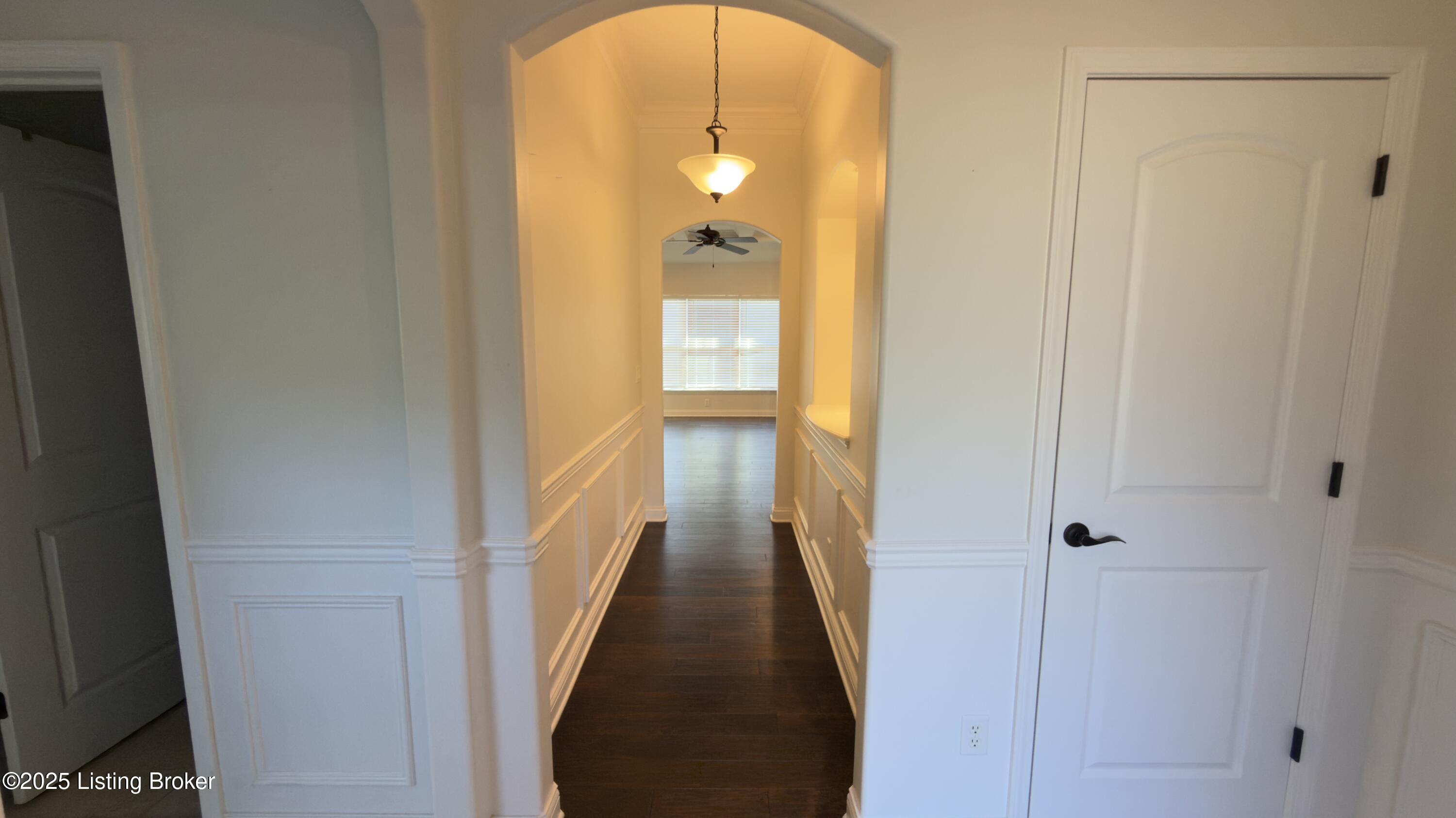 11548 Independence Way Property Photo 5