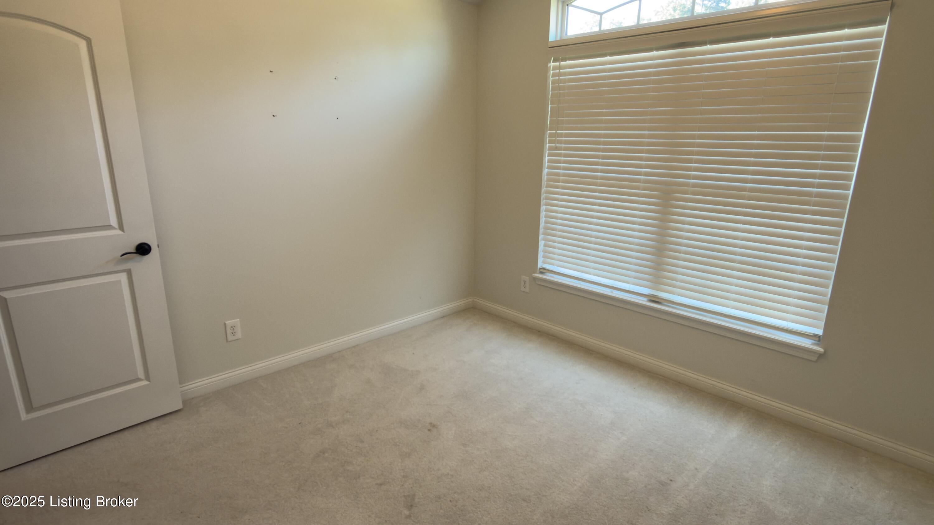 11548 Independence Way Property Photo 9