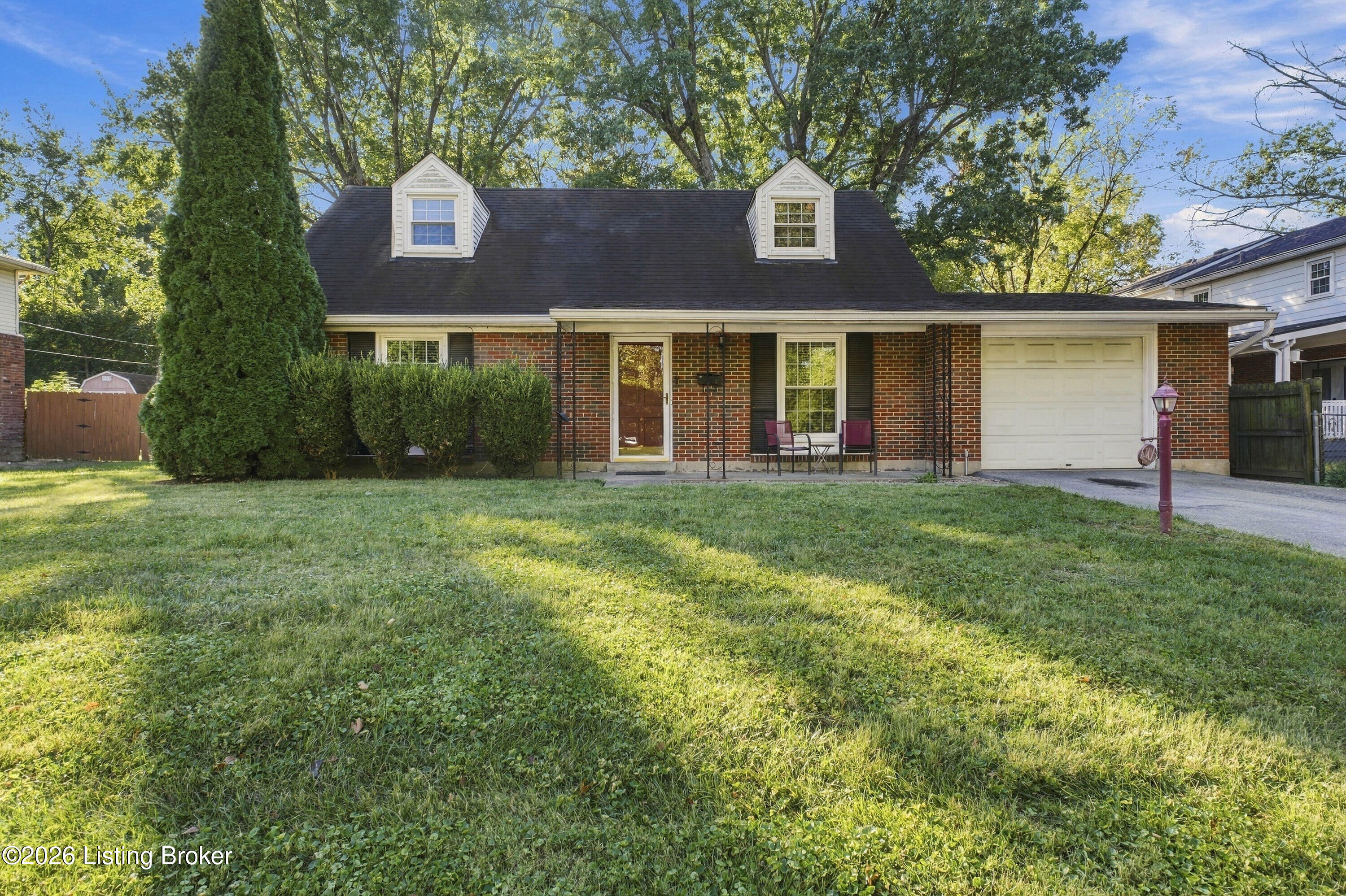 4406 Lynnbrook Dr Property Photo 1