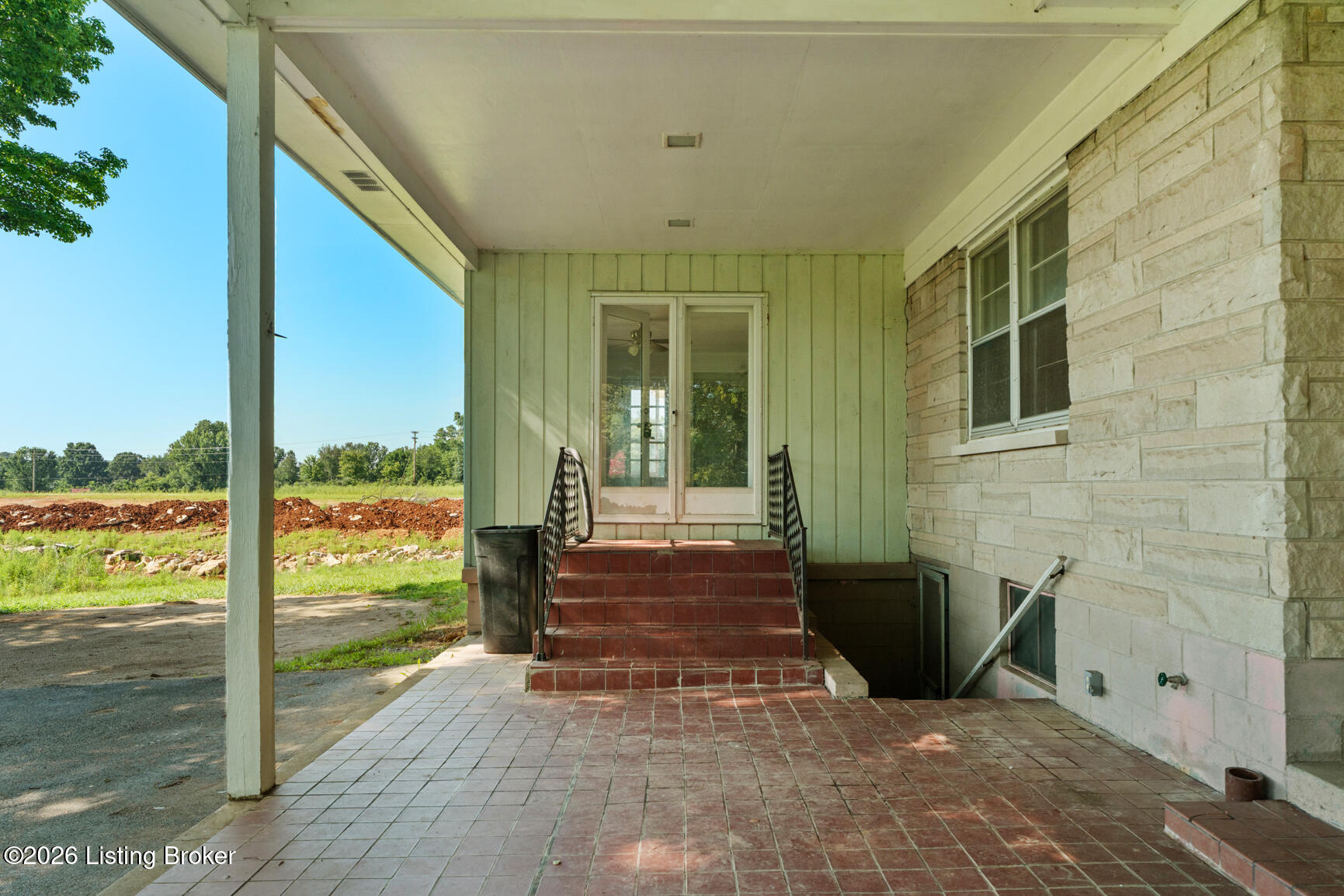 1309 Old State Rd Property Photo 5
