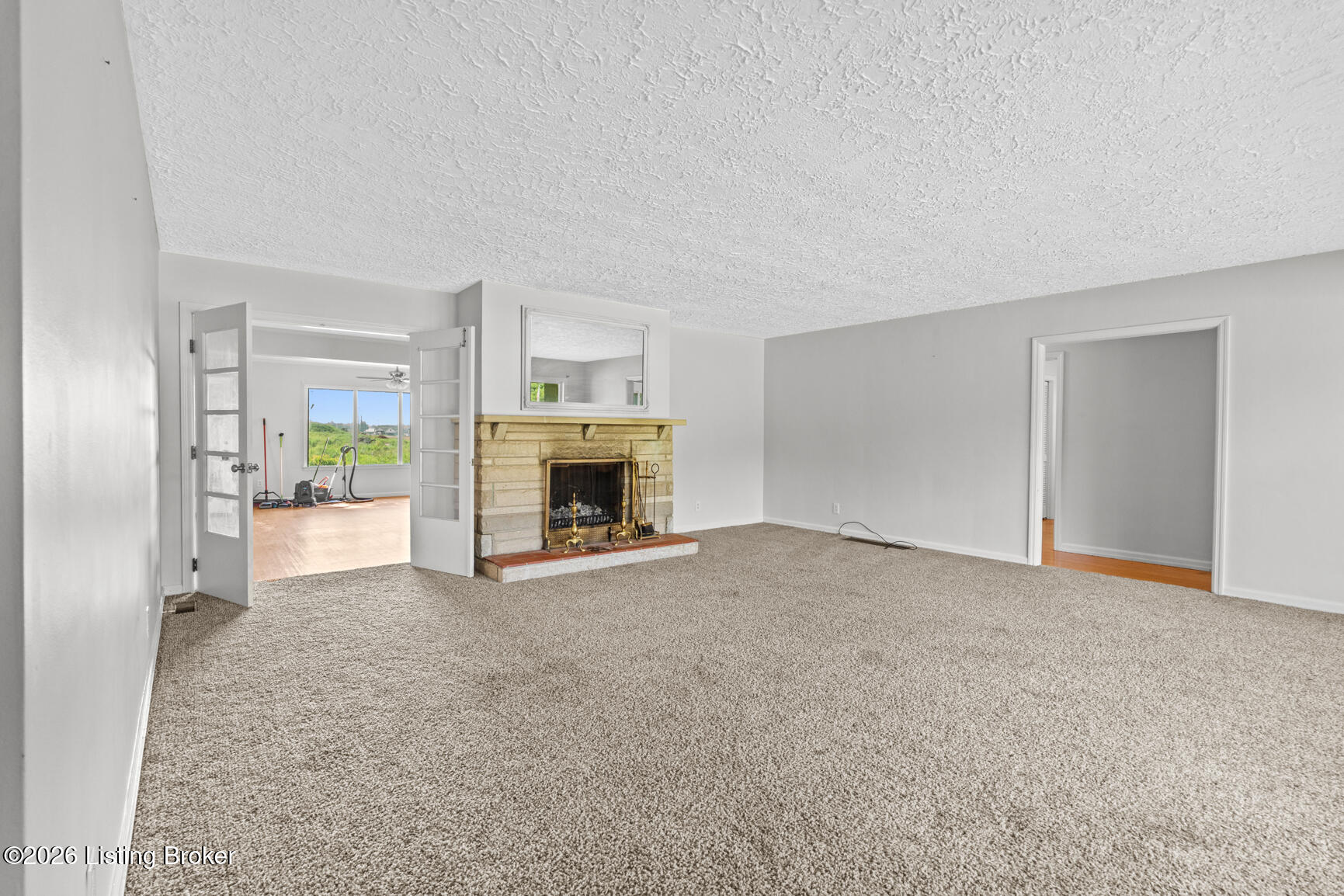1309 Old State Rd Property Photo 6