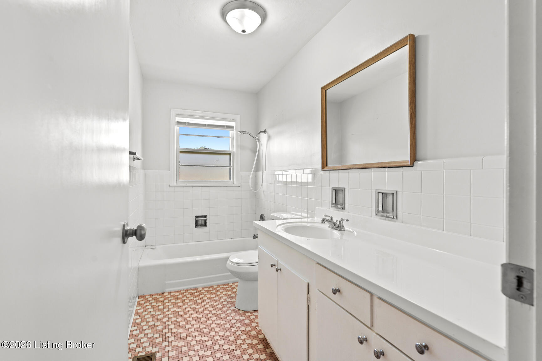 1309 Old State Rd Property Photo 14