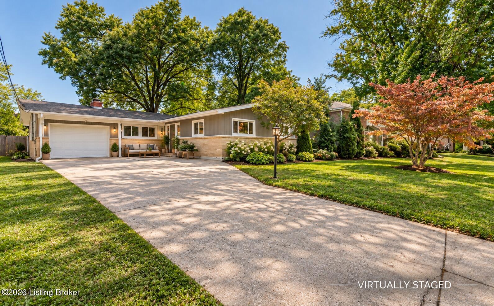 9204 Axminster Dr Property Photo 1
