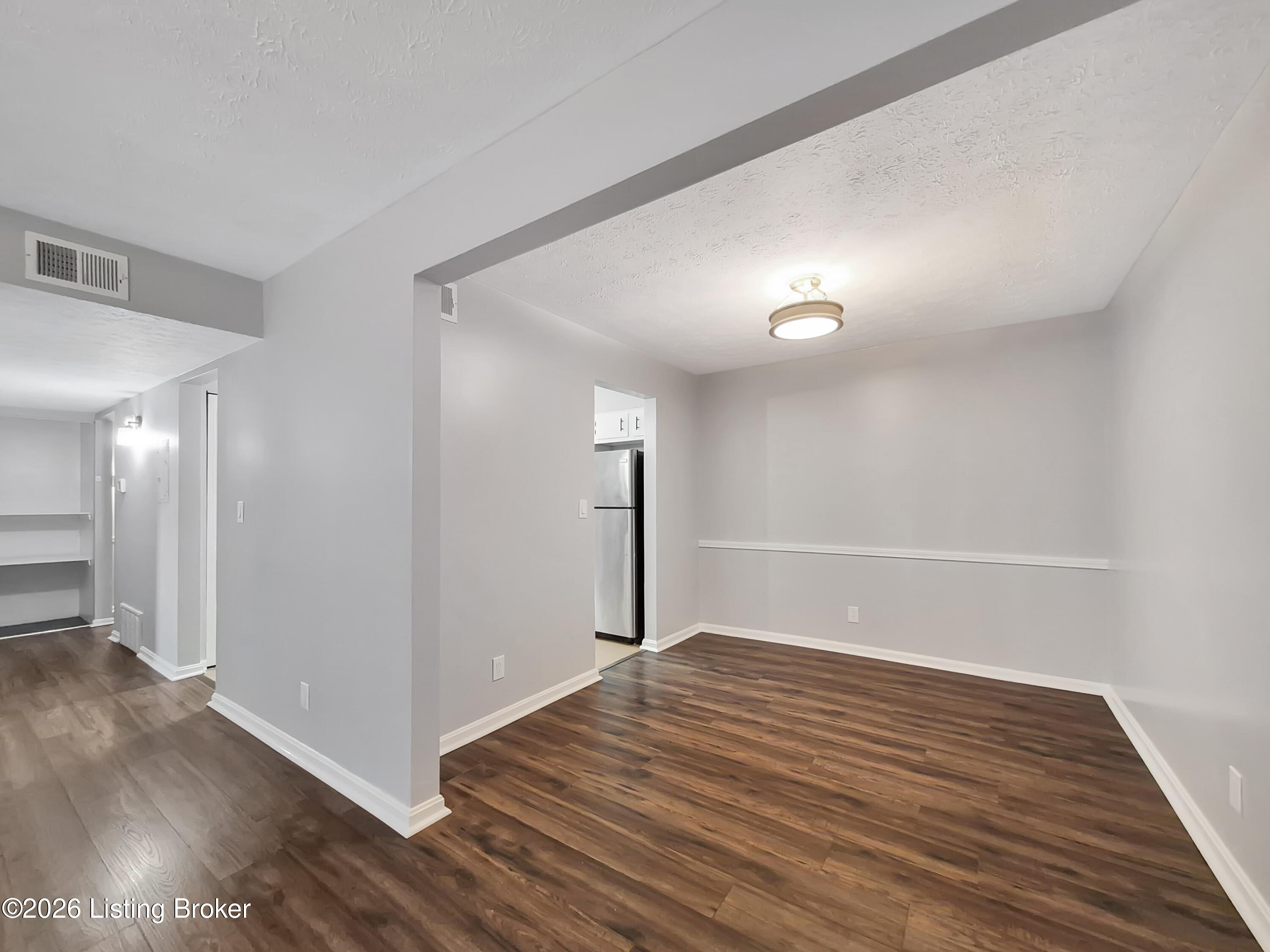 107 Algiers Ct Apt 2 Property Photo 7
