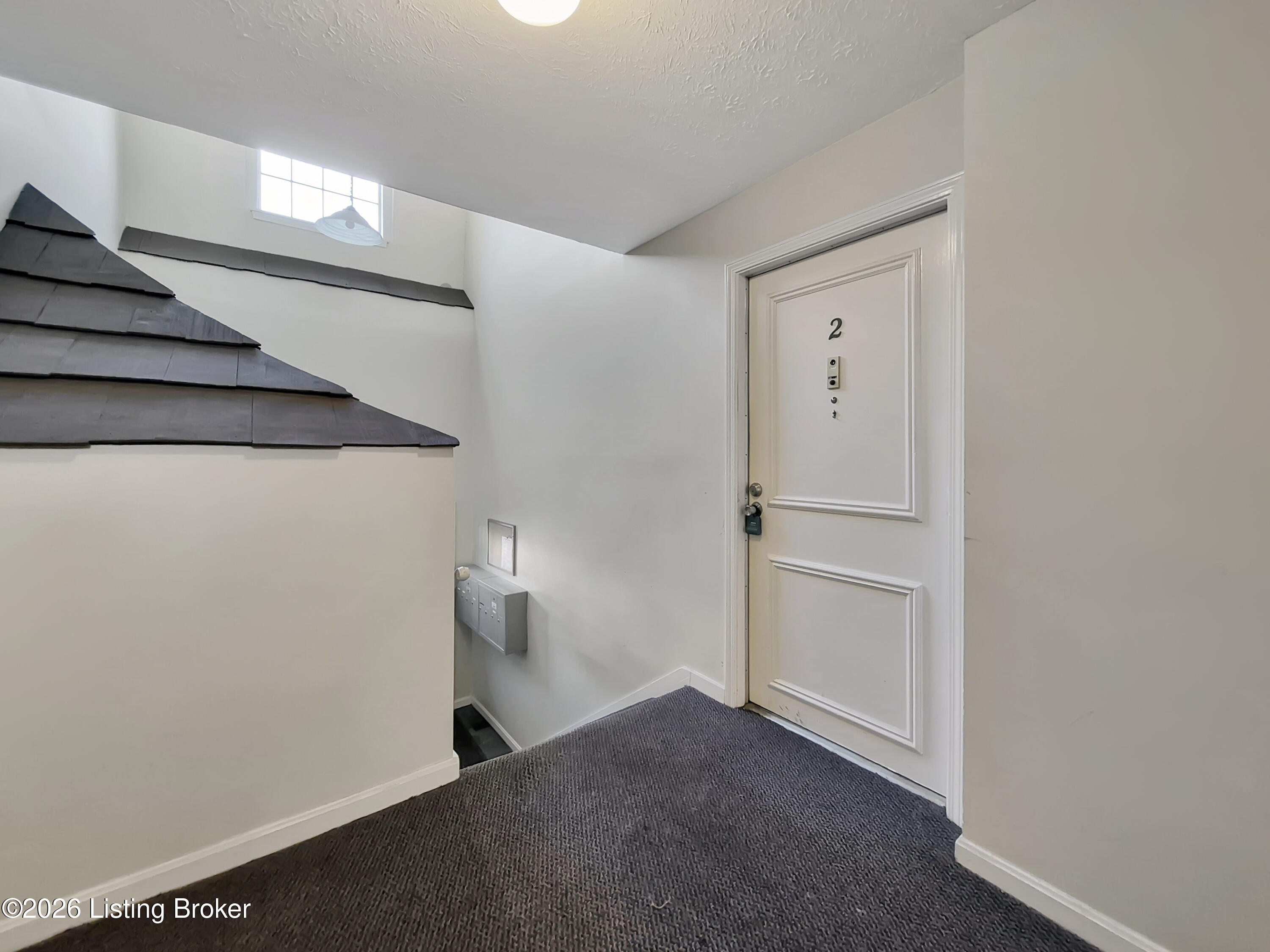 107 Algiers Ct Apt 2 Property Photo 17