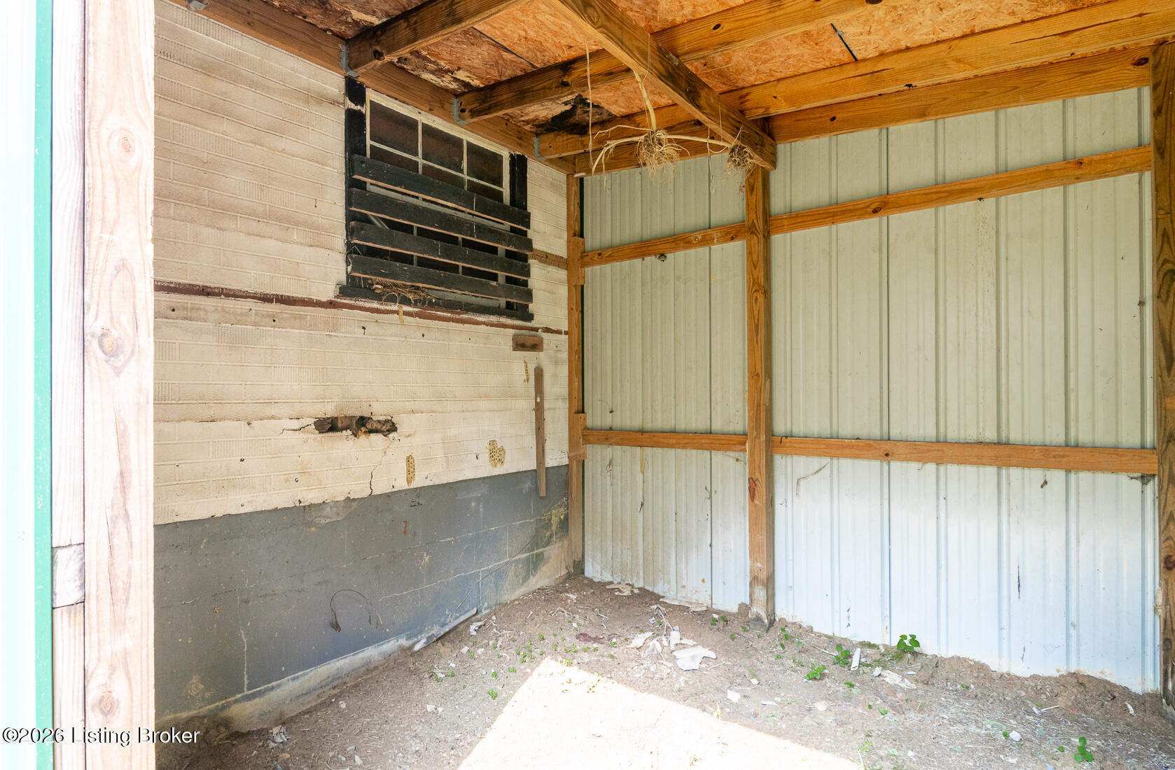 4453 Knob Creek Rd Property Photo 23