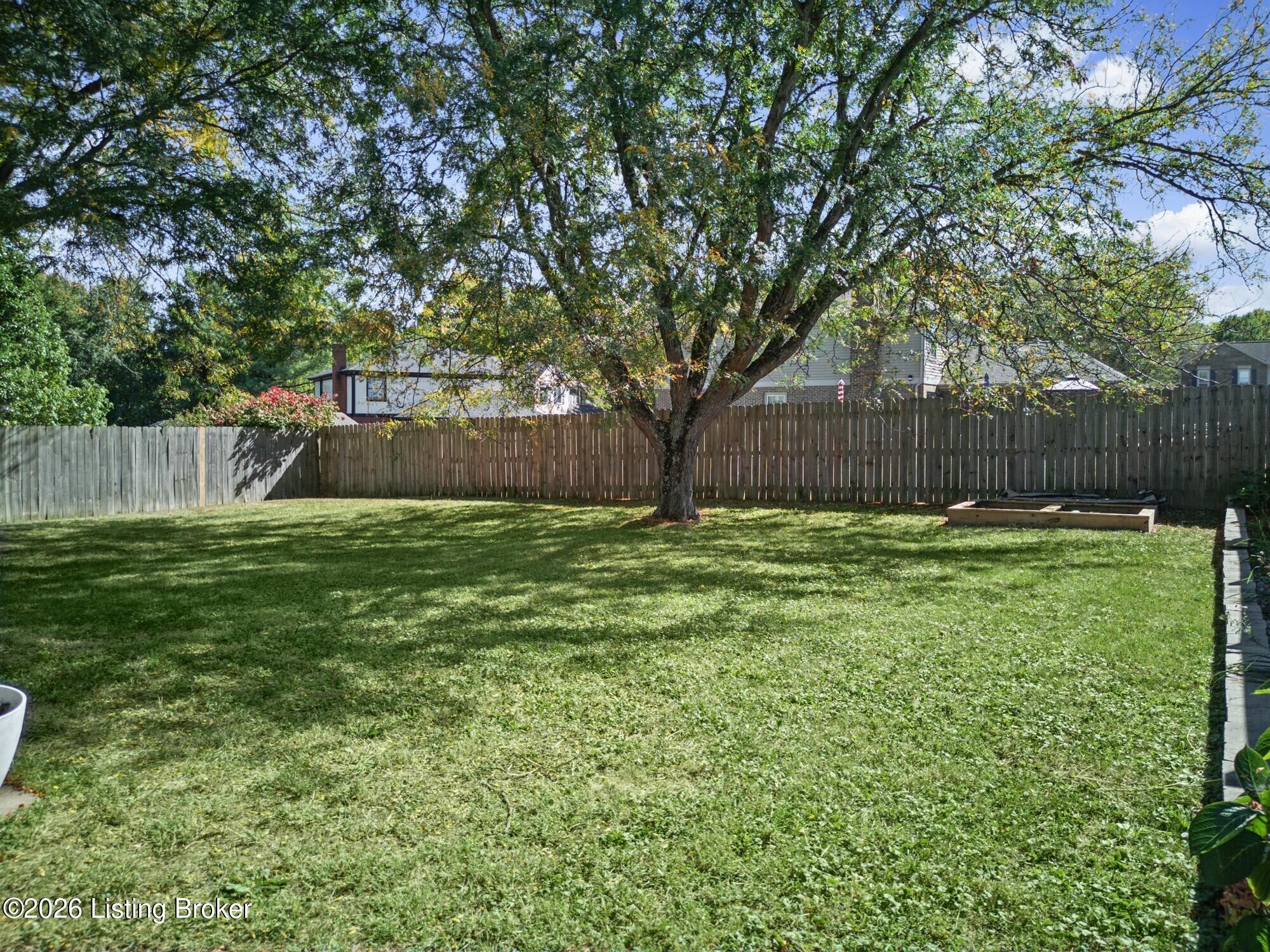 1451 Afton Dr Property Photo 43