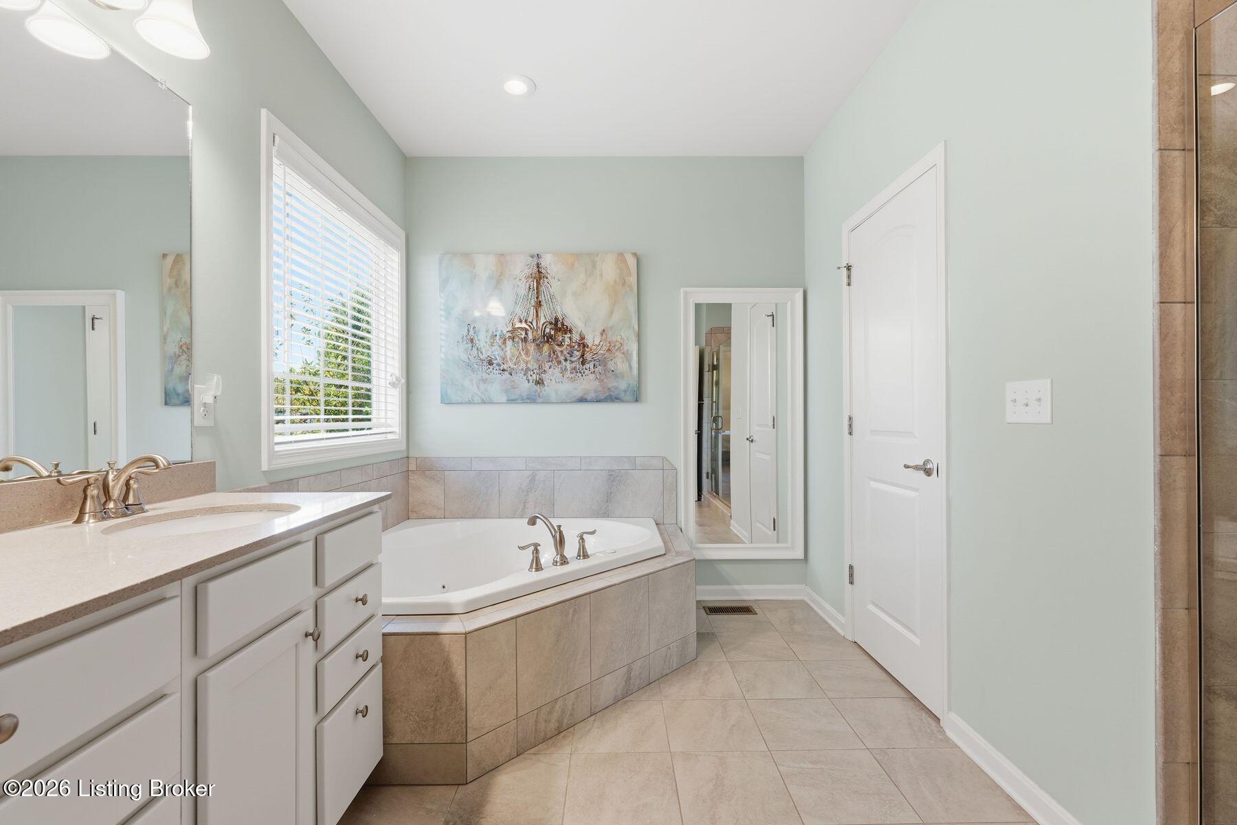 18005 Ellerslie Dr Property Photo 23