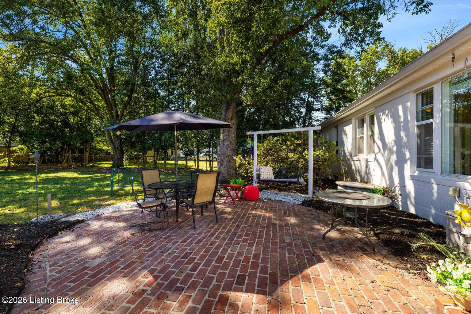 4310 Lincoln Rd Property Photo 4