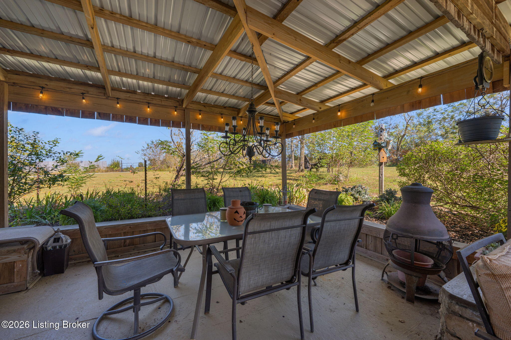 1330 Sandy Beach Ln Property Photo 41